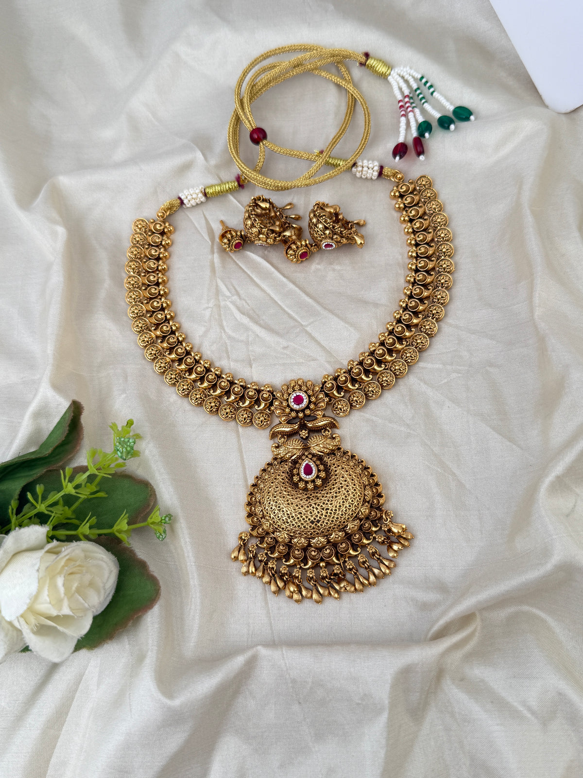 Antique temple necklace for women
