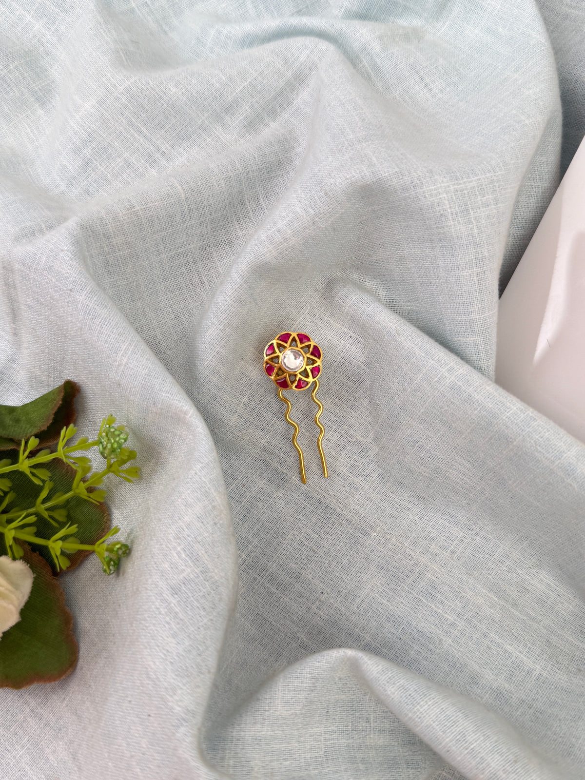 Traditional Jade Bille hair accessory for women