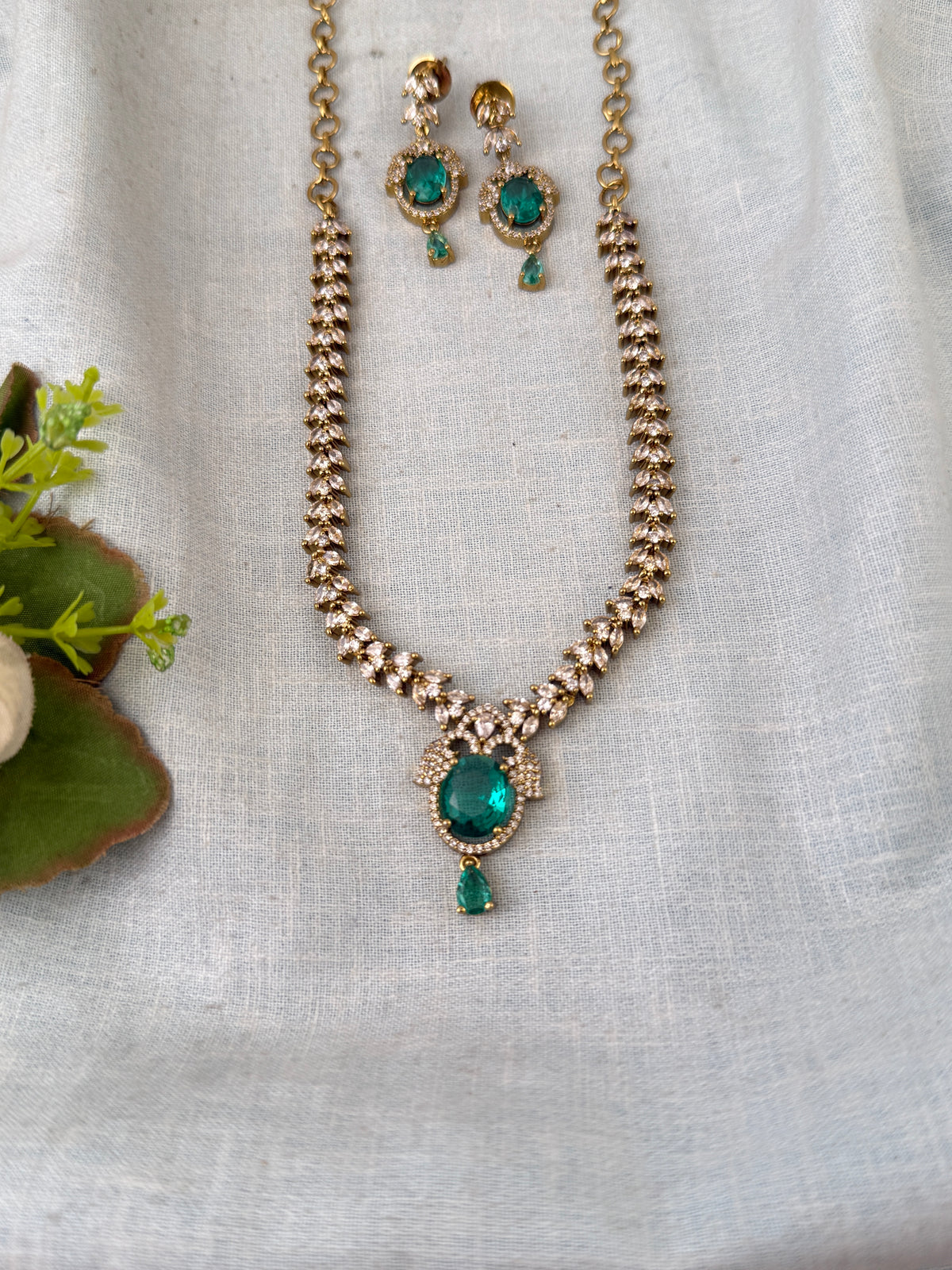 Victorian Stone Necklace Short Set| N0714