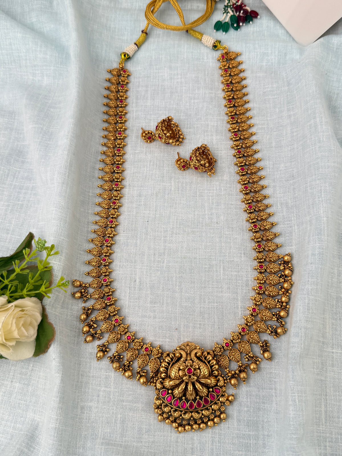 Antique temple necklace for women