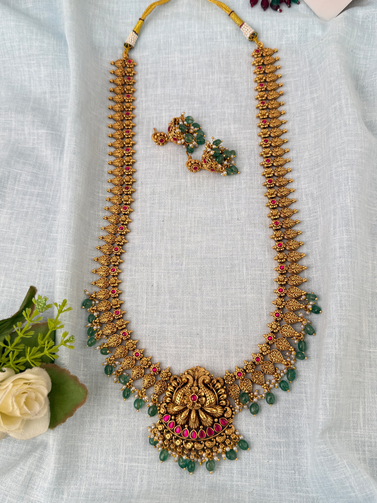 Antique temple necklace for women