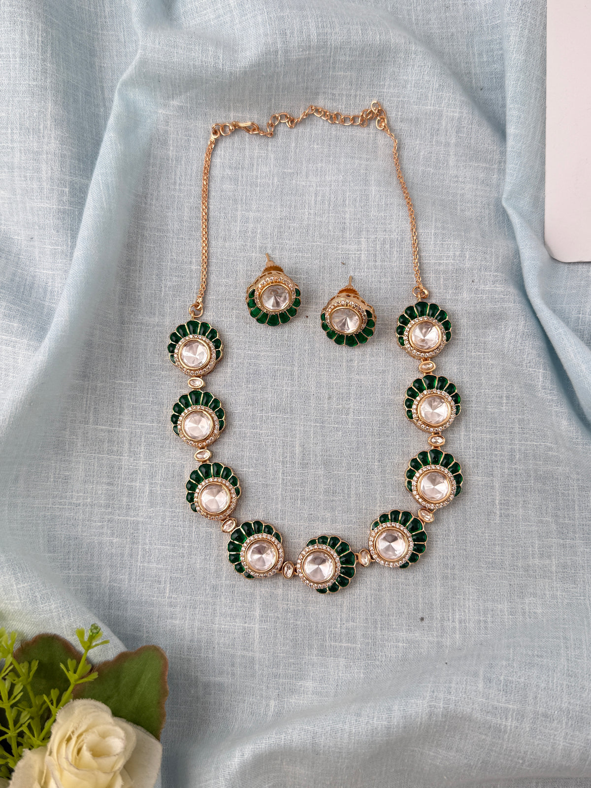 Traditional Kundan necklace for women