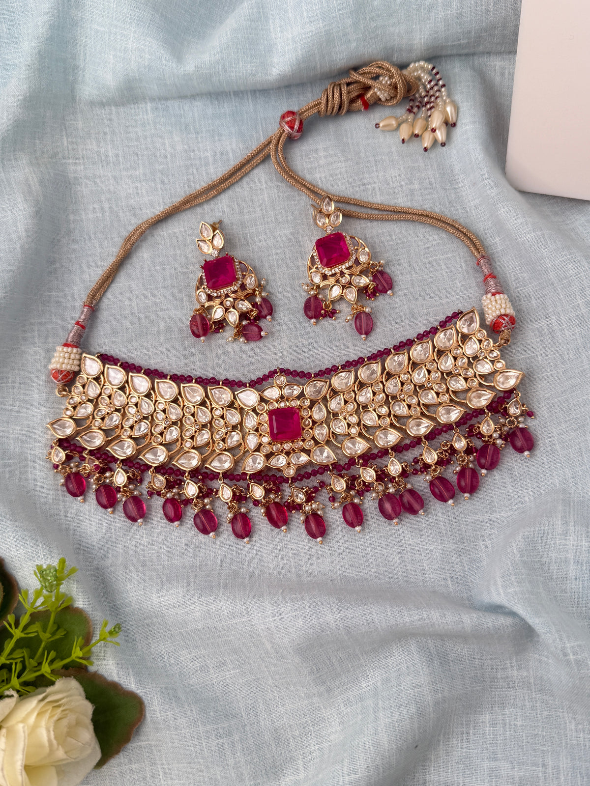 Traditional Kundan necklace for women