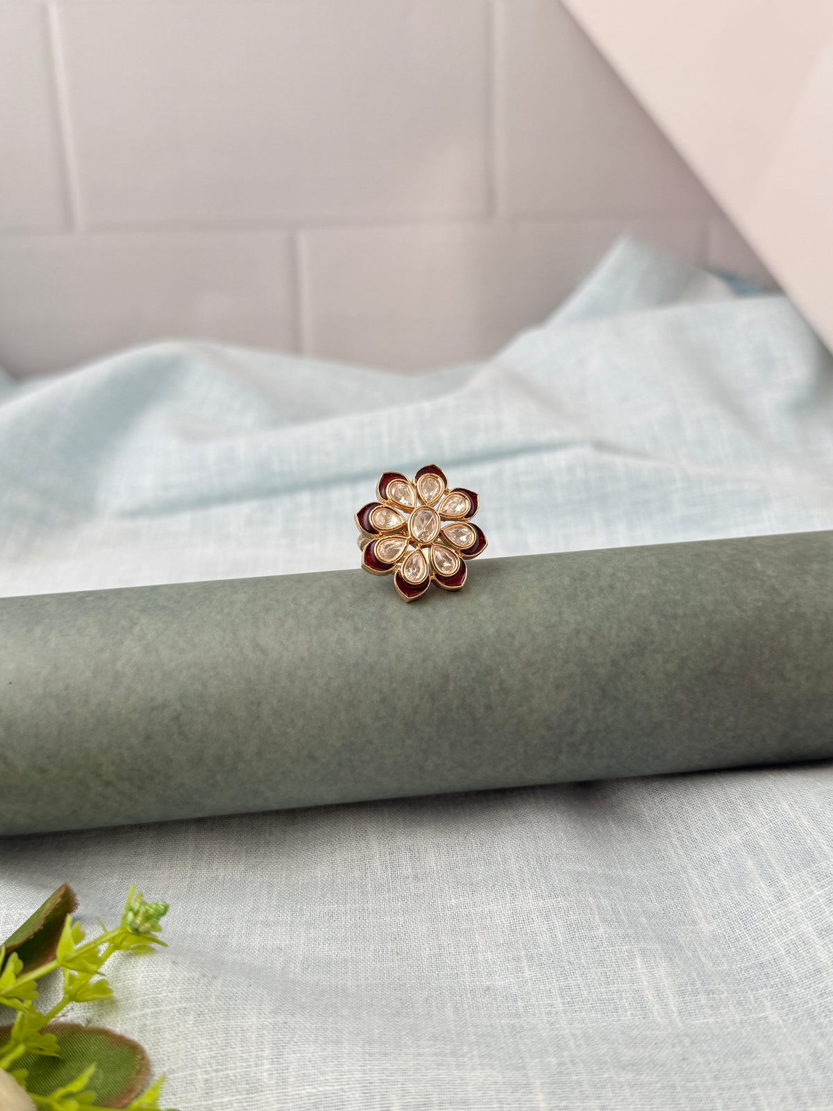 Designer finger ring for women