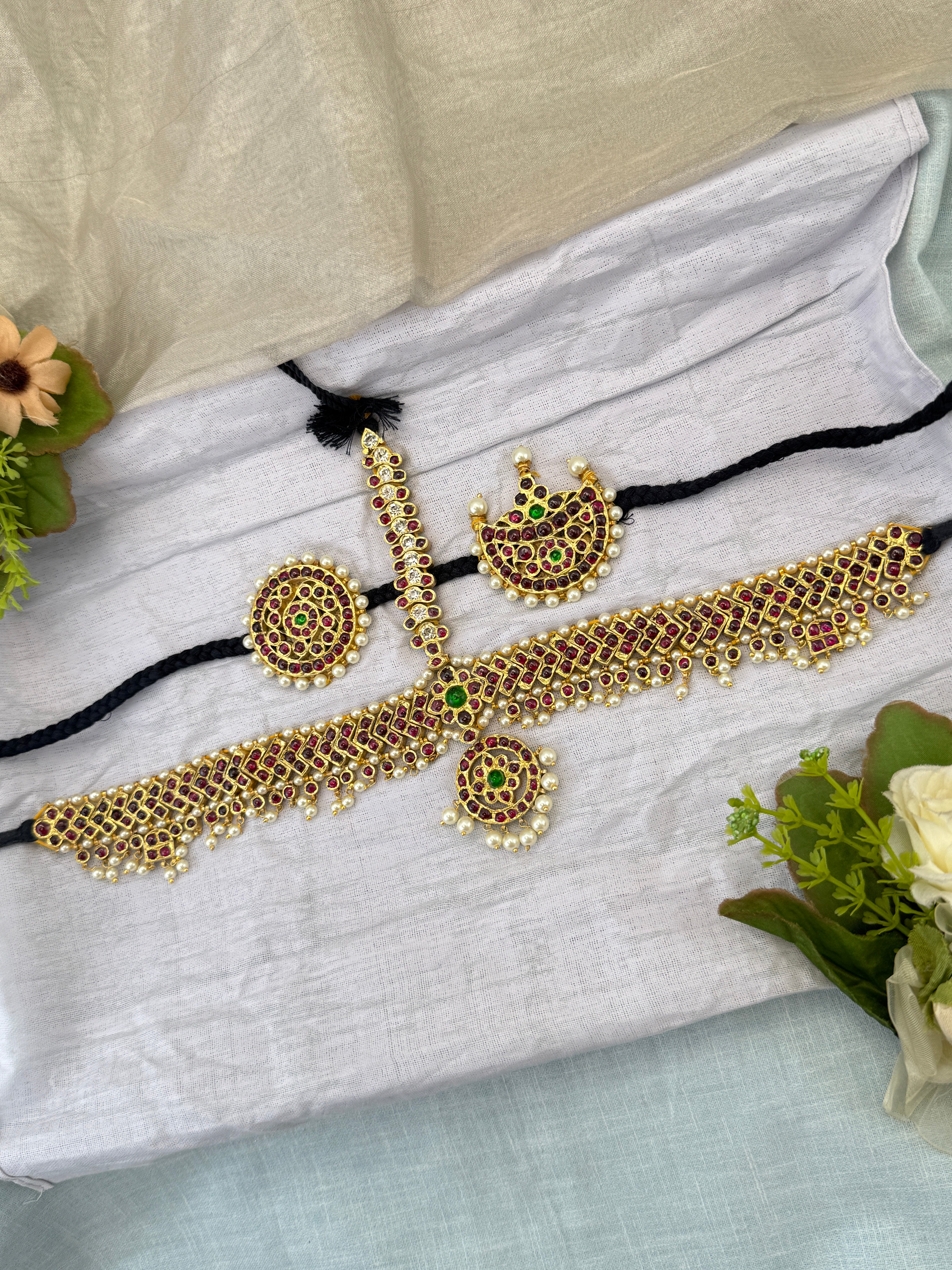 Maang tikka, maang teeka, matha patti, bridal maang tikka
