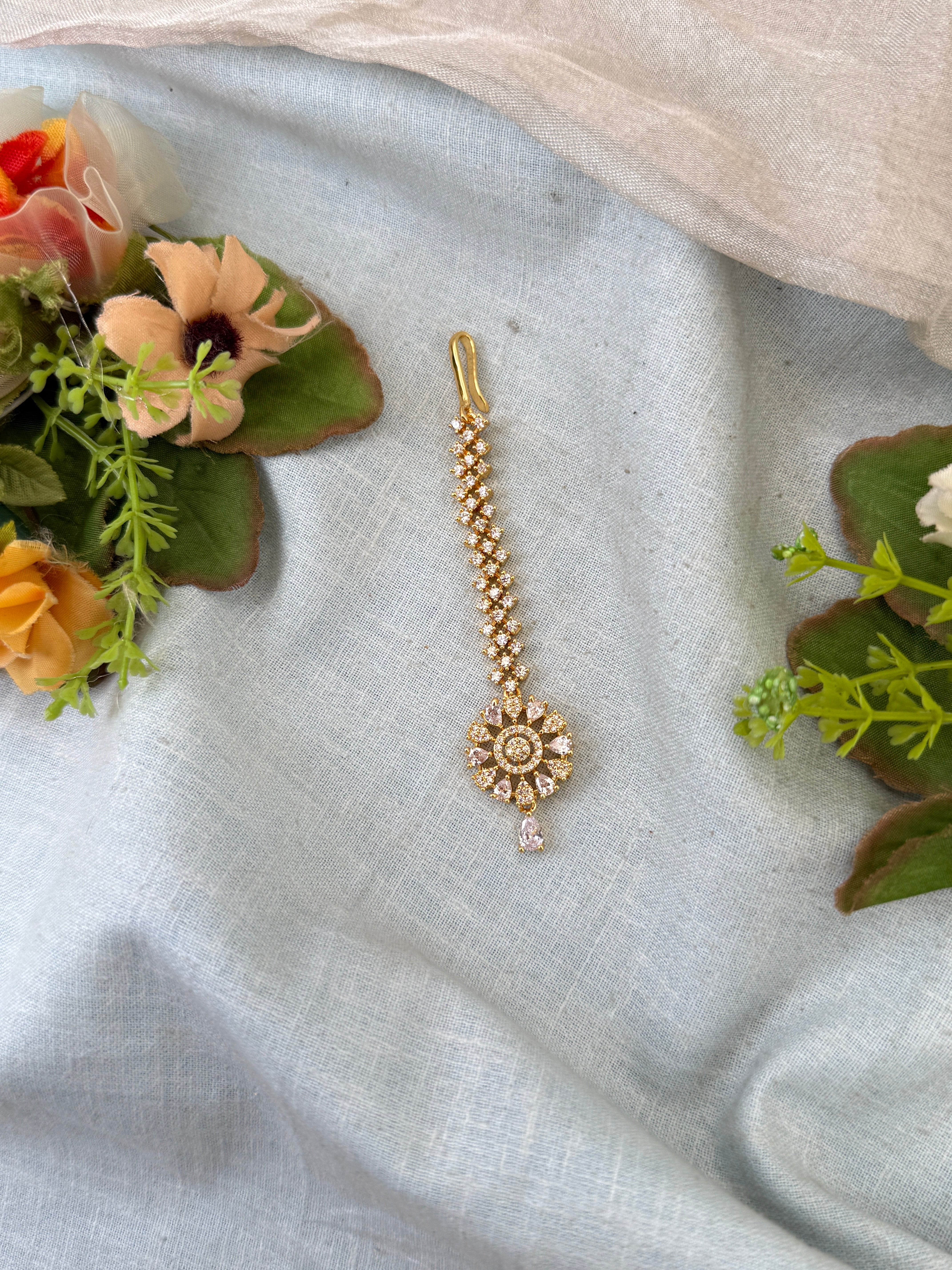 Traditional Gold Jadebille – South Indian Bridal Hair Accessory, jadebille, hair choti