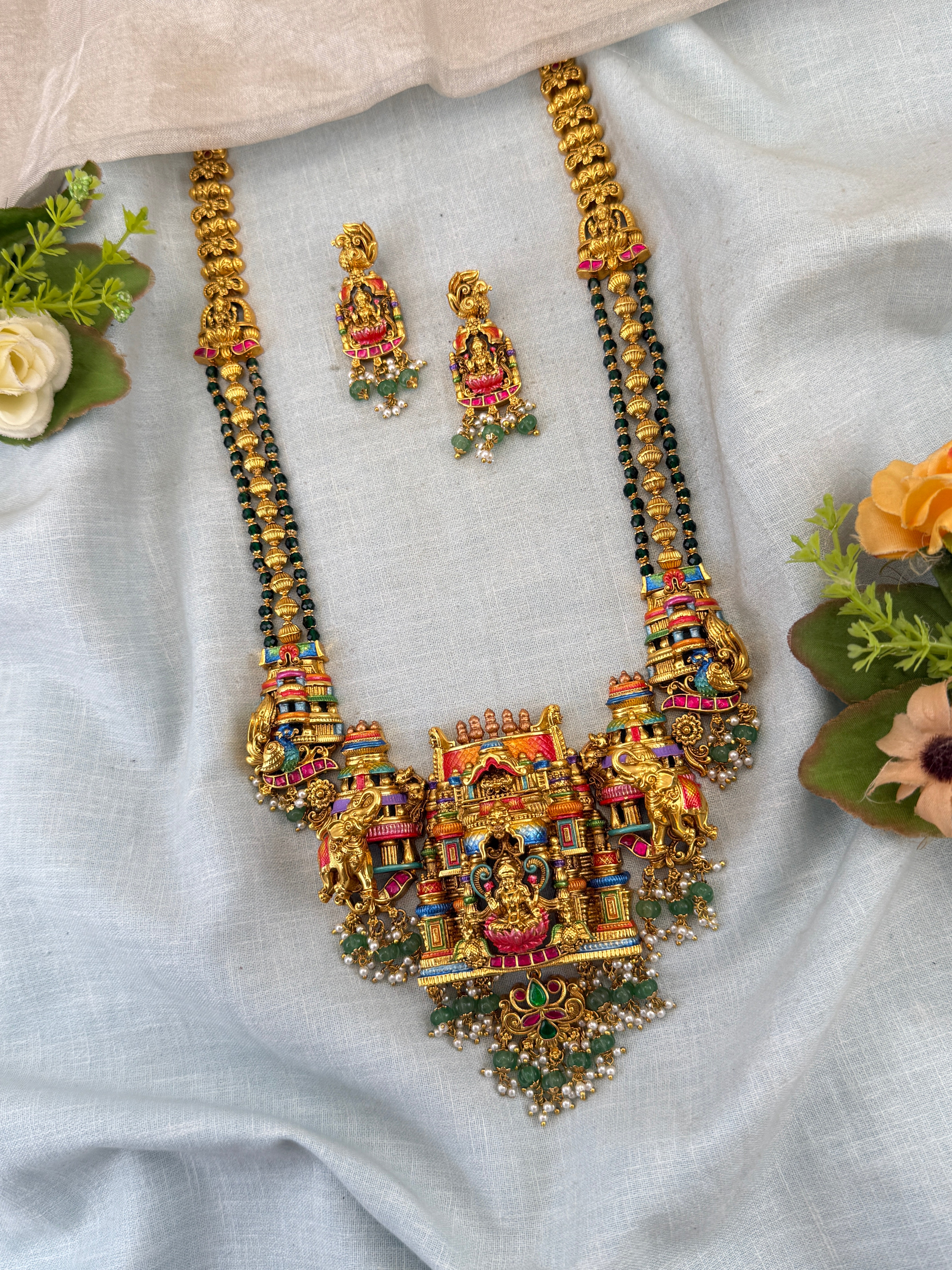 Antique Gold Necklace for Women – Traditional Ethnic Jewelry Online, bridal necklaces online