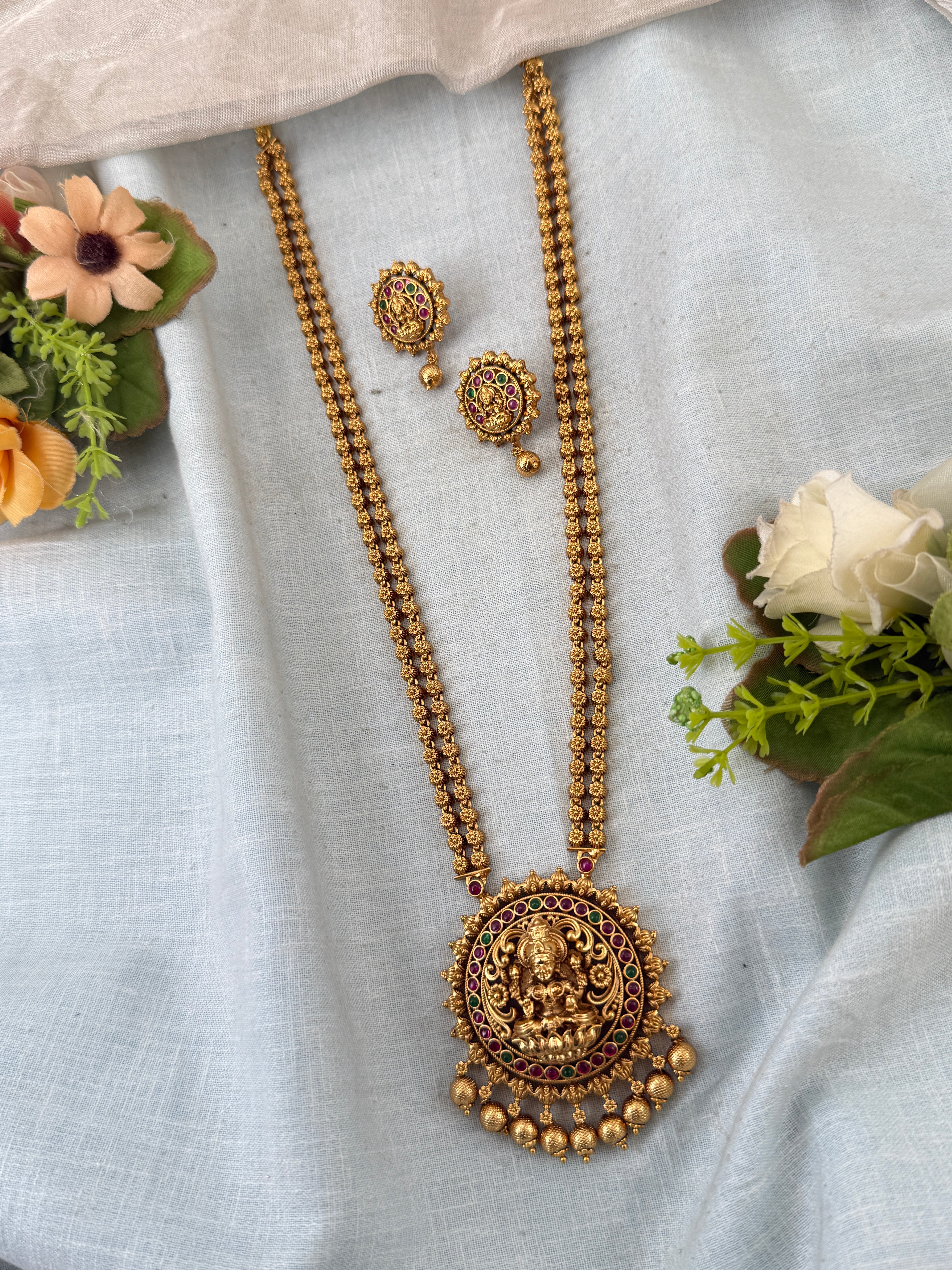 Traditional Gold Jadebille – South Indian Bridal Hair Accessory, jadebille, hair choti