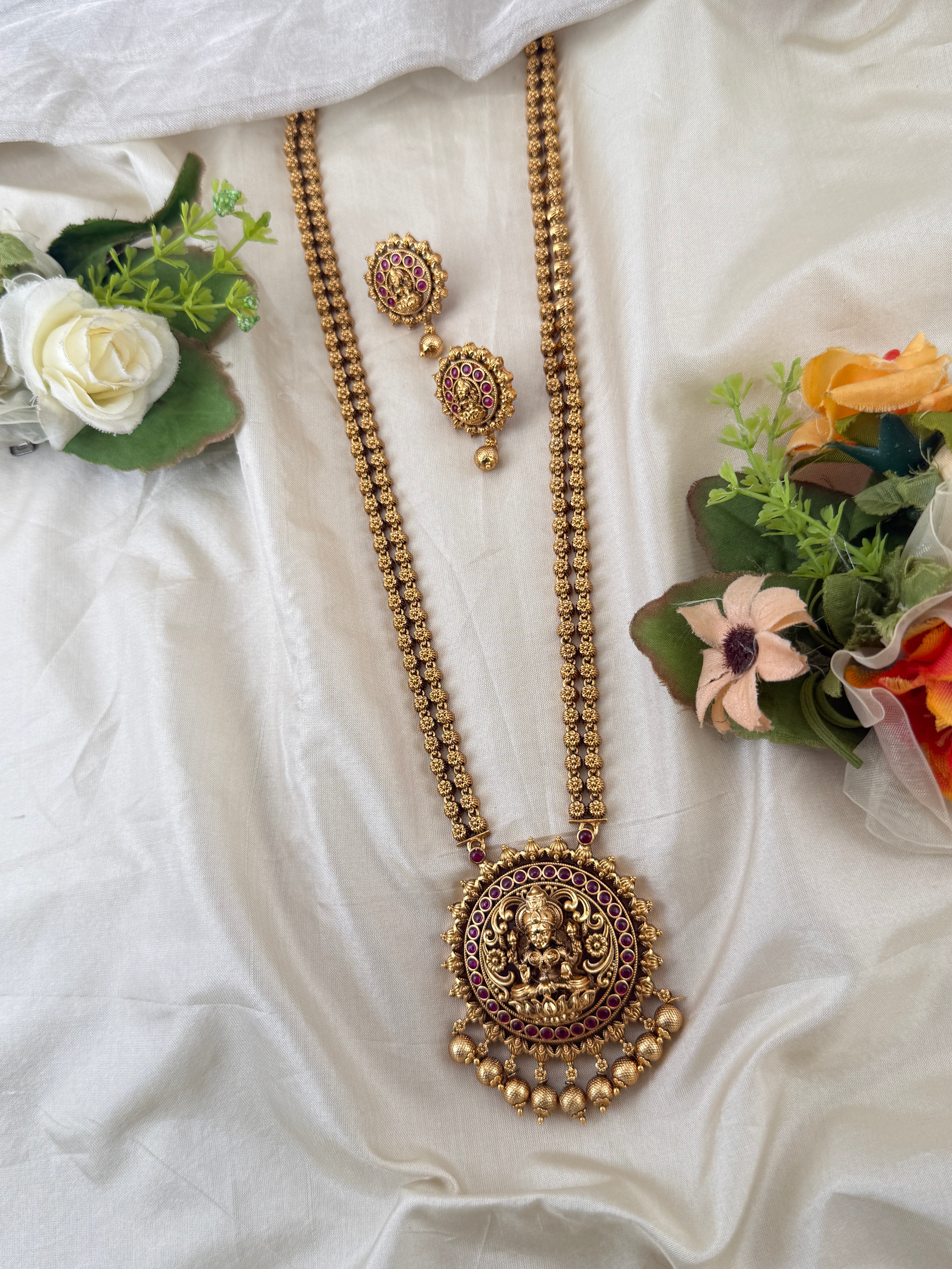 Traditional Gold Jadebille – South Indian Bridal Hair Accessory, jadebille, hair choti