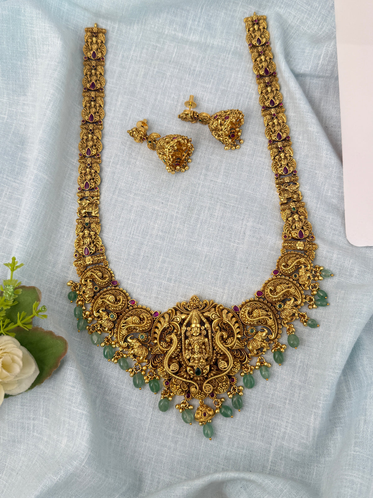Antique temple necklace for women