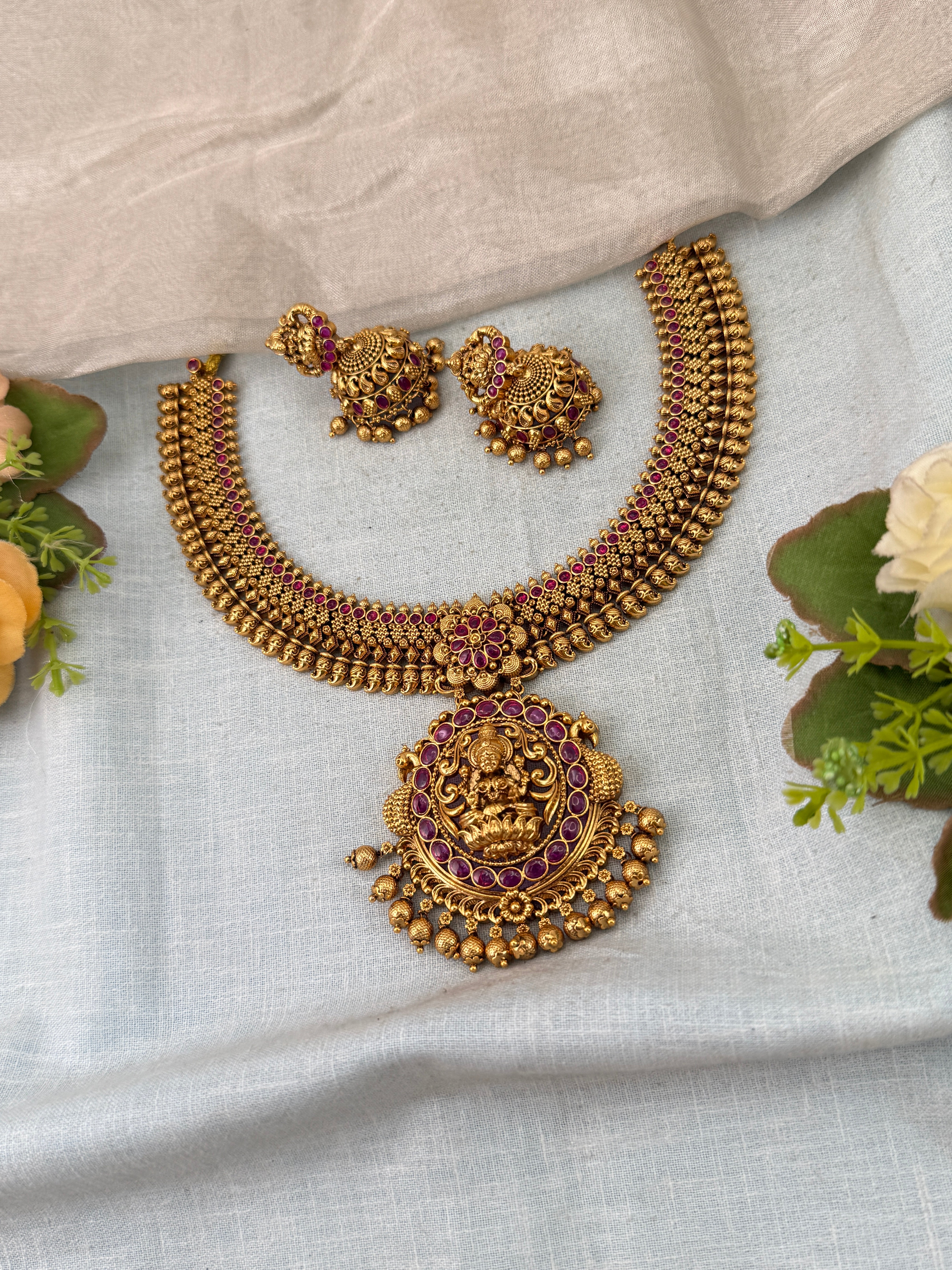 Traditional Gold Jadebille – South Indian Bridal Hair Accessory, jadebille, hair choti