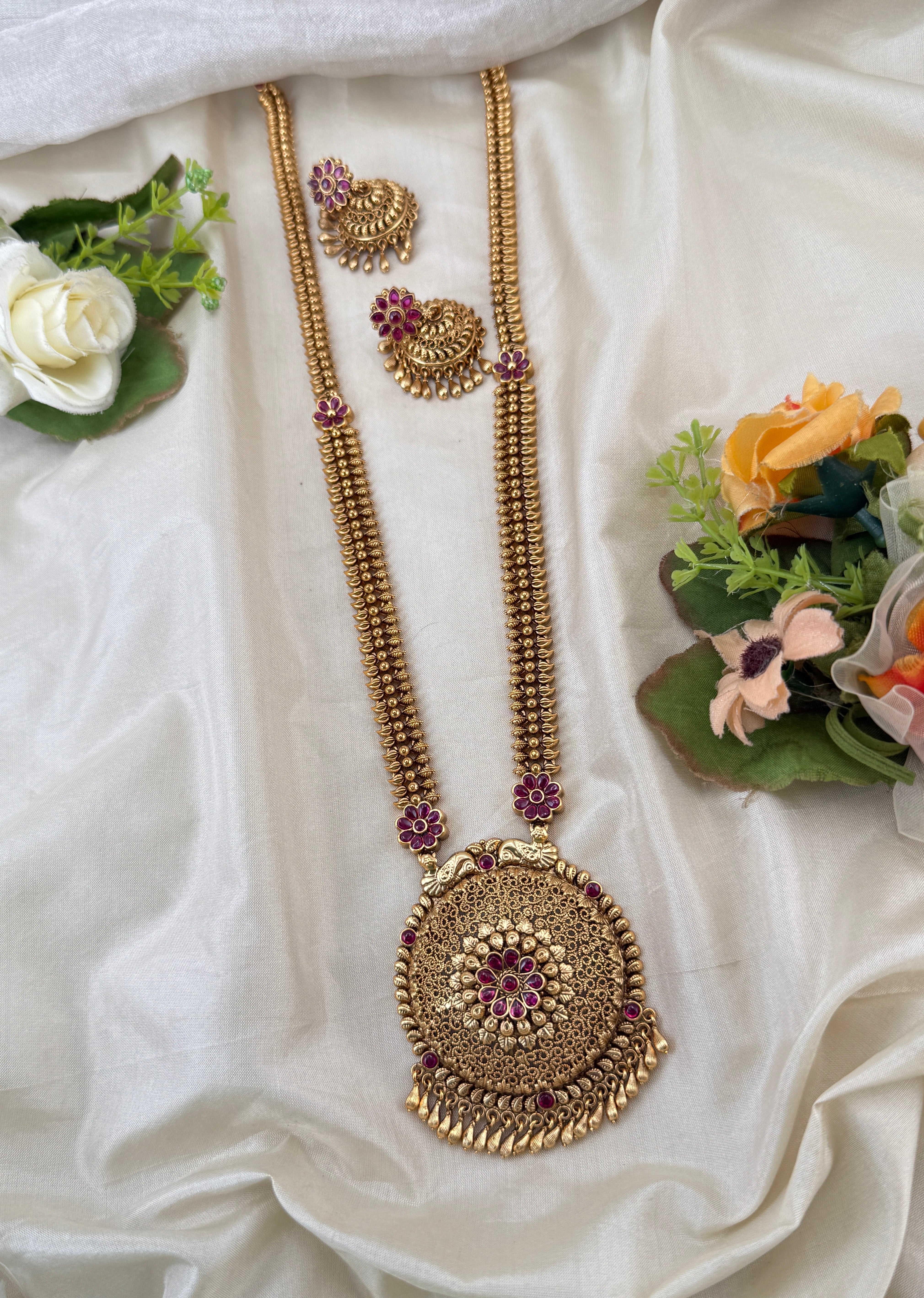 Traditional Gold Jadebille – South Indian Bridal Hair Accessory, jadebille, hair choti