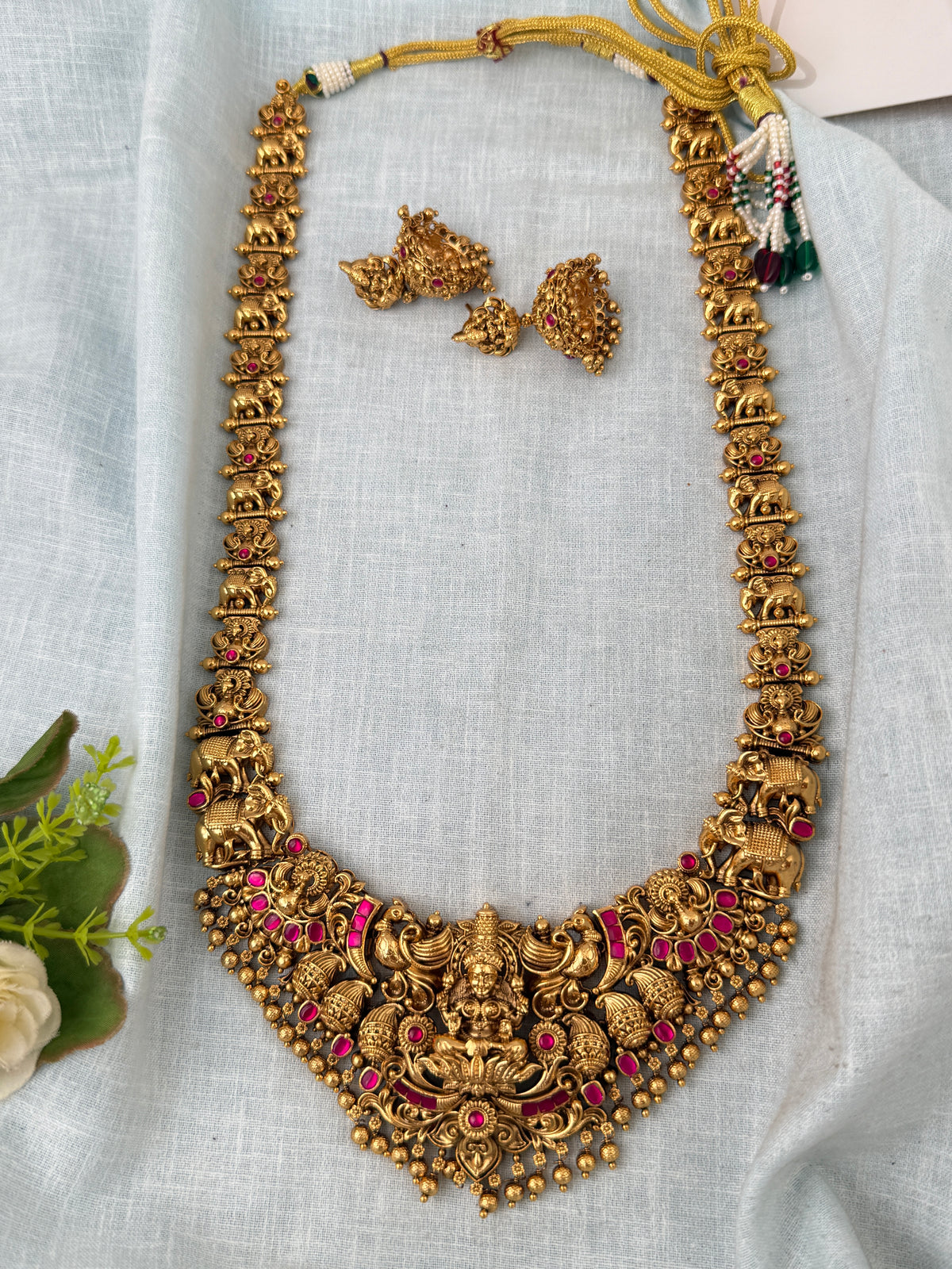 Antique temple necklace for women