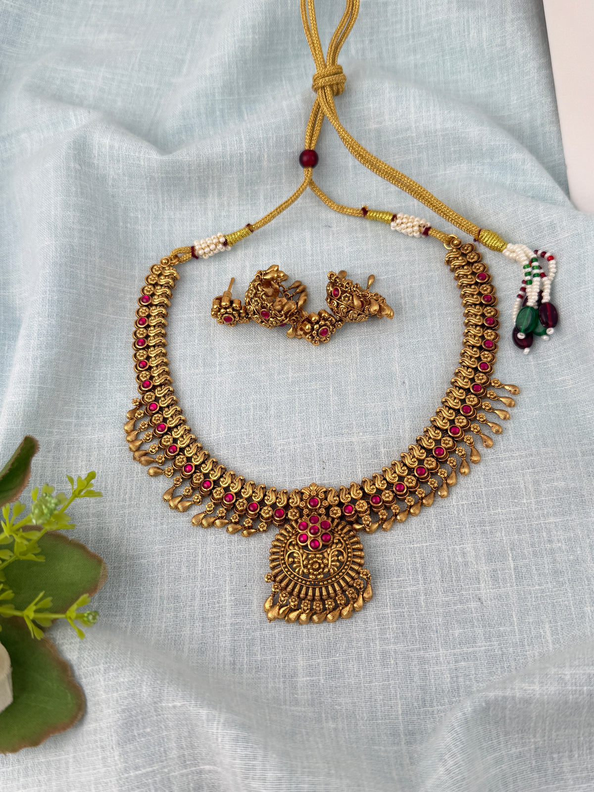 Antique temple necklace for women