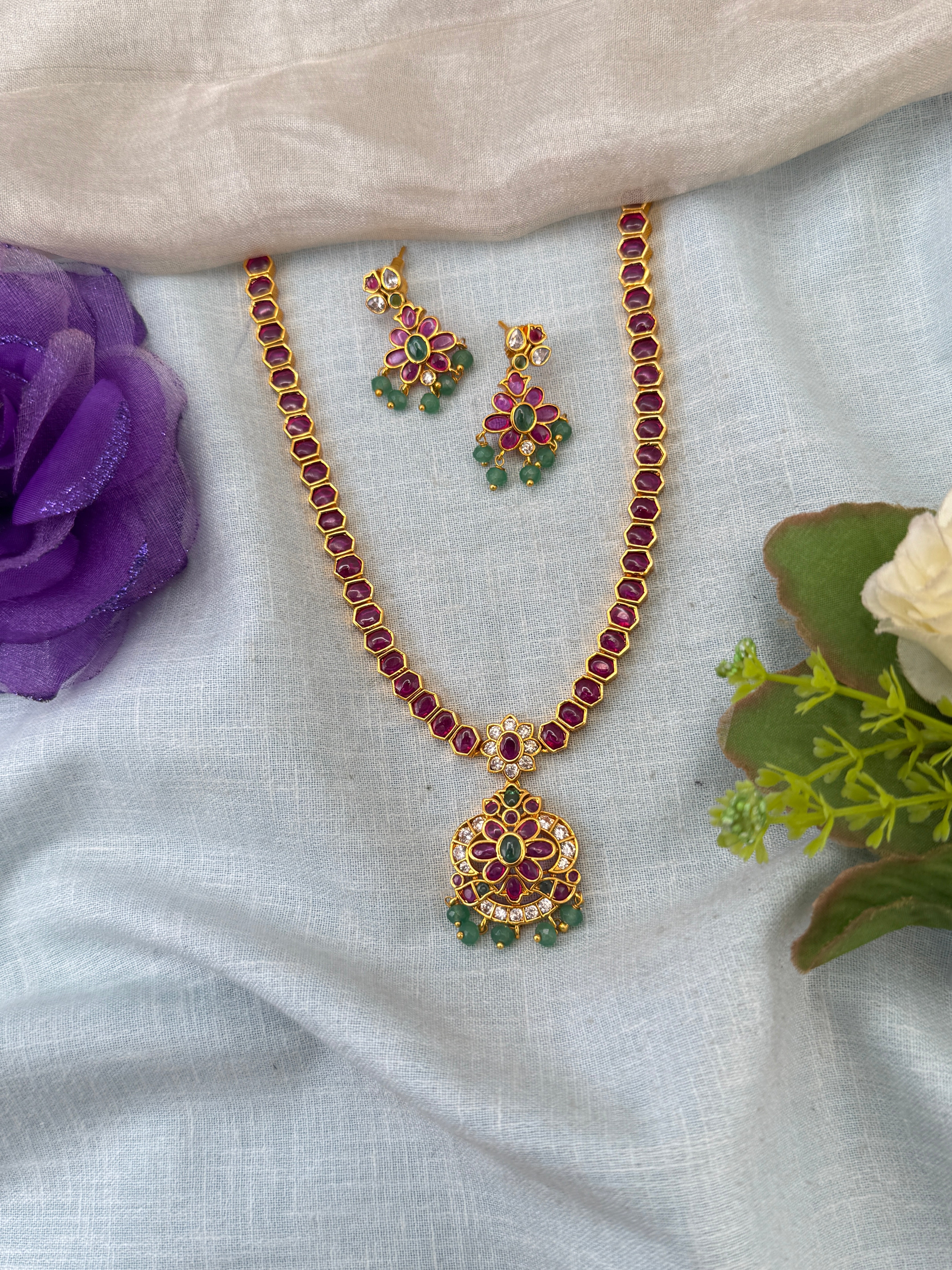 Antique Gold Necklace for Women – Traditional Ethnic Jewelry Online, bridal necklaces online