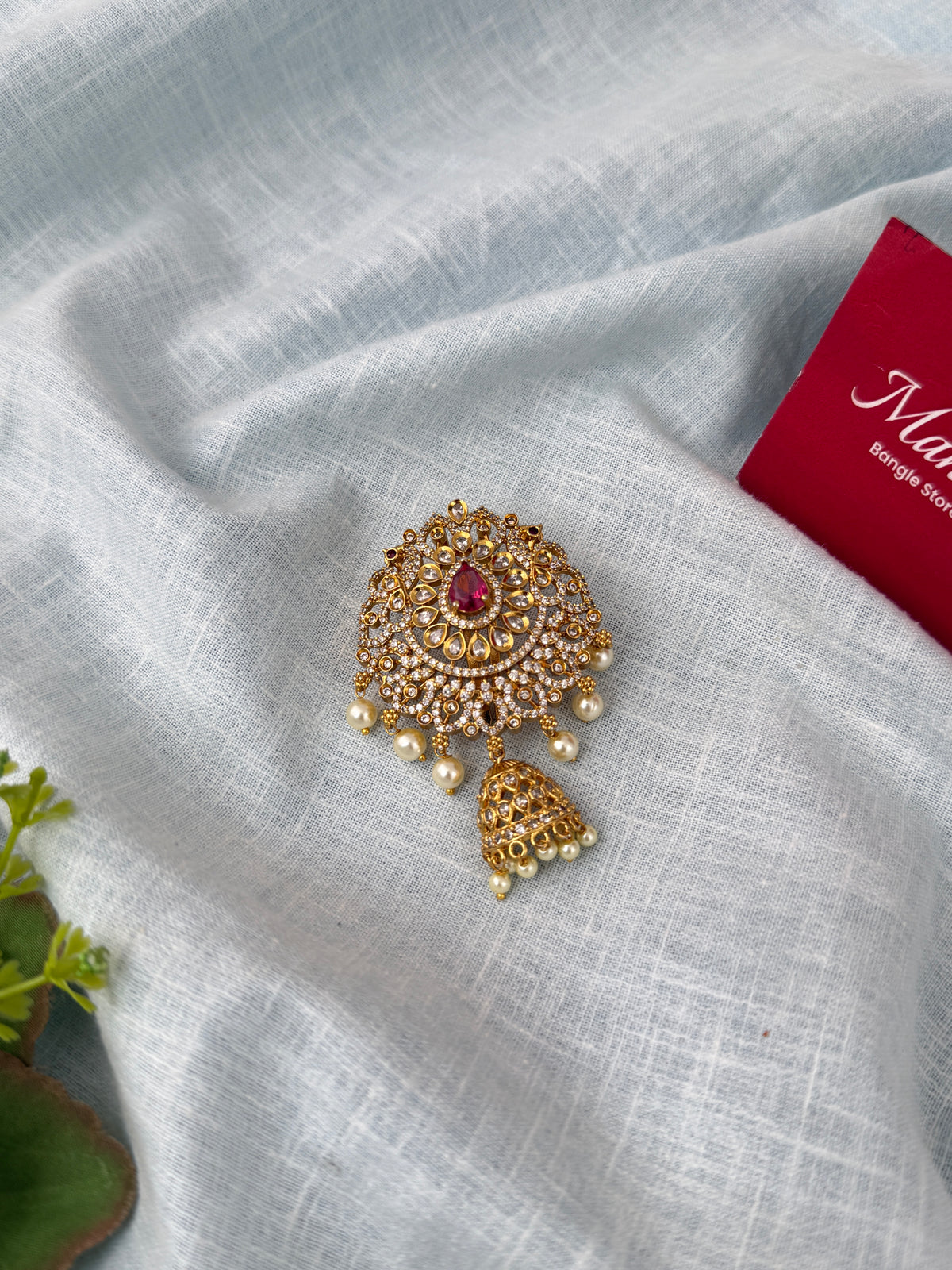 Traditional Jade Bille hair accessory for women