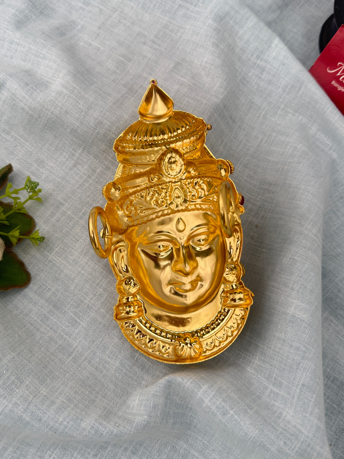 Lakshmi Devi Idol Pure Brass 6 Inches 011