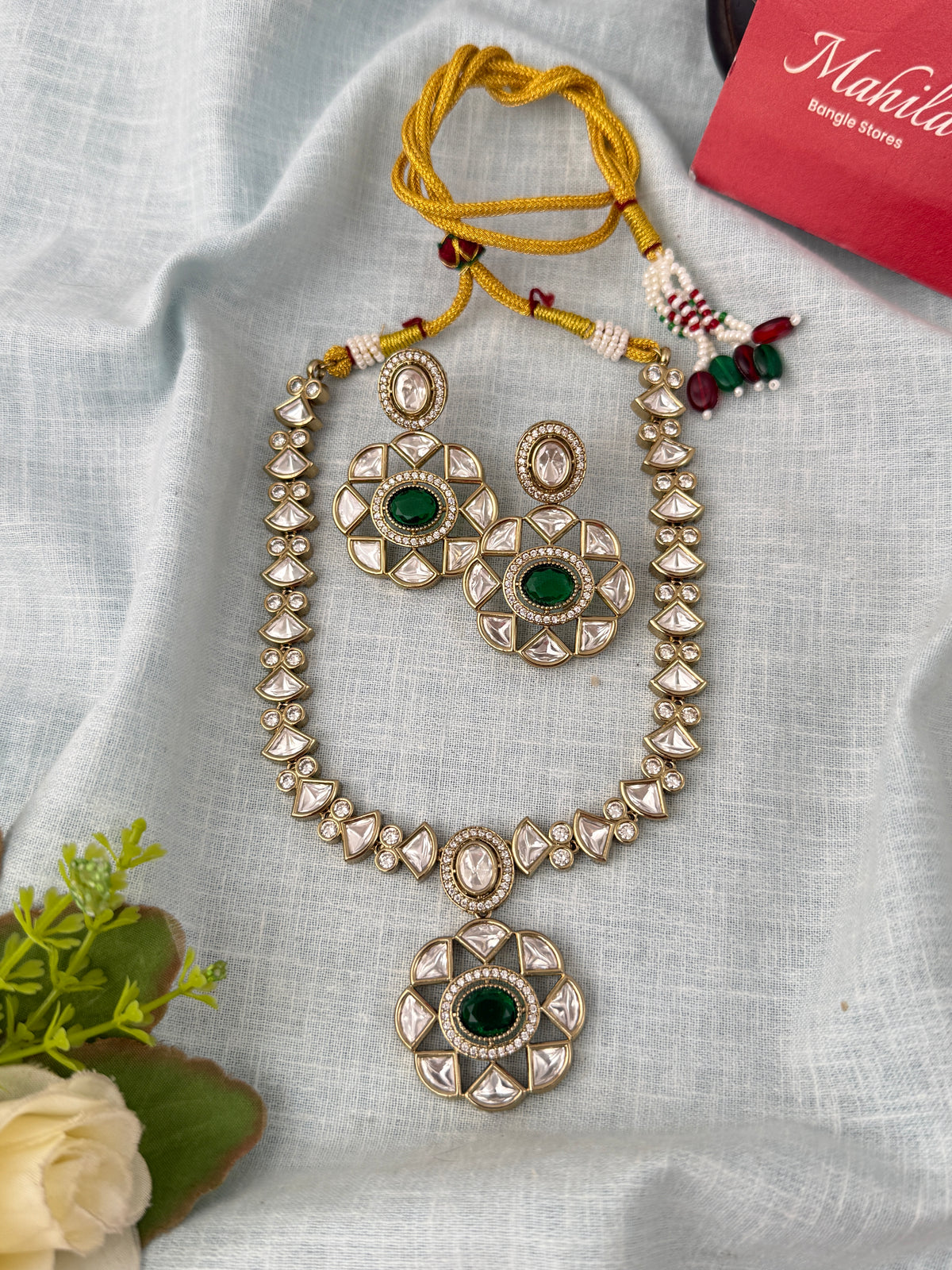 Kundan Designer Necklace Premium Short Set | N0936