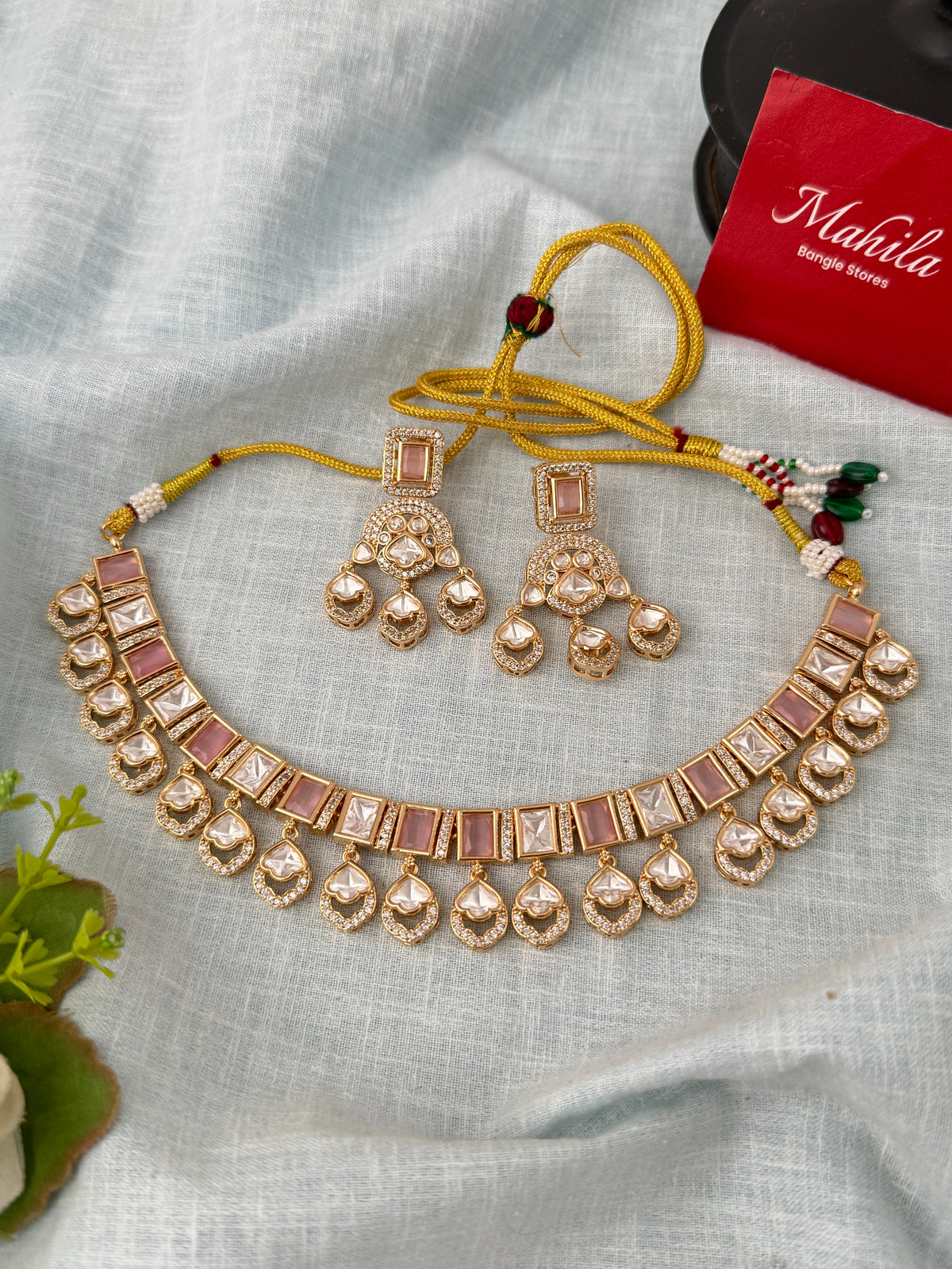 Traditional Kundan necklace for women