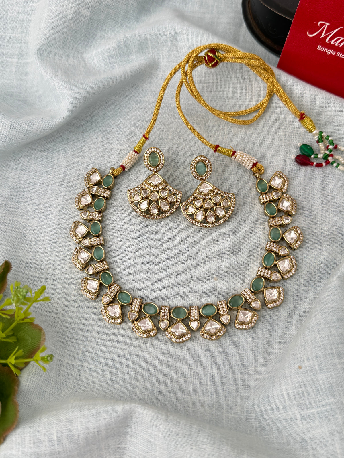 Kundan Designer Necklace Premium Short Set | N10414