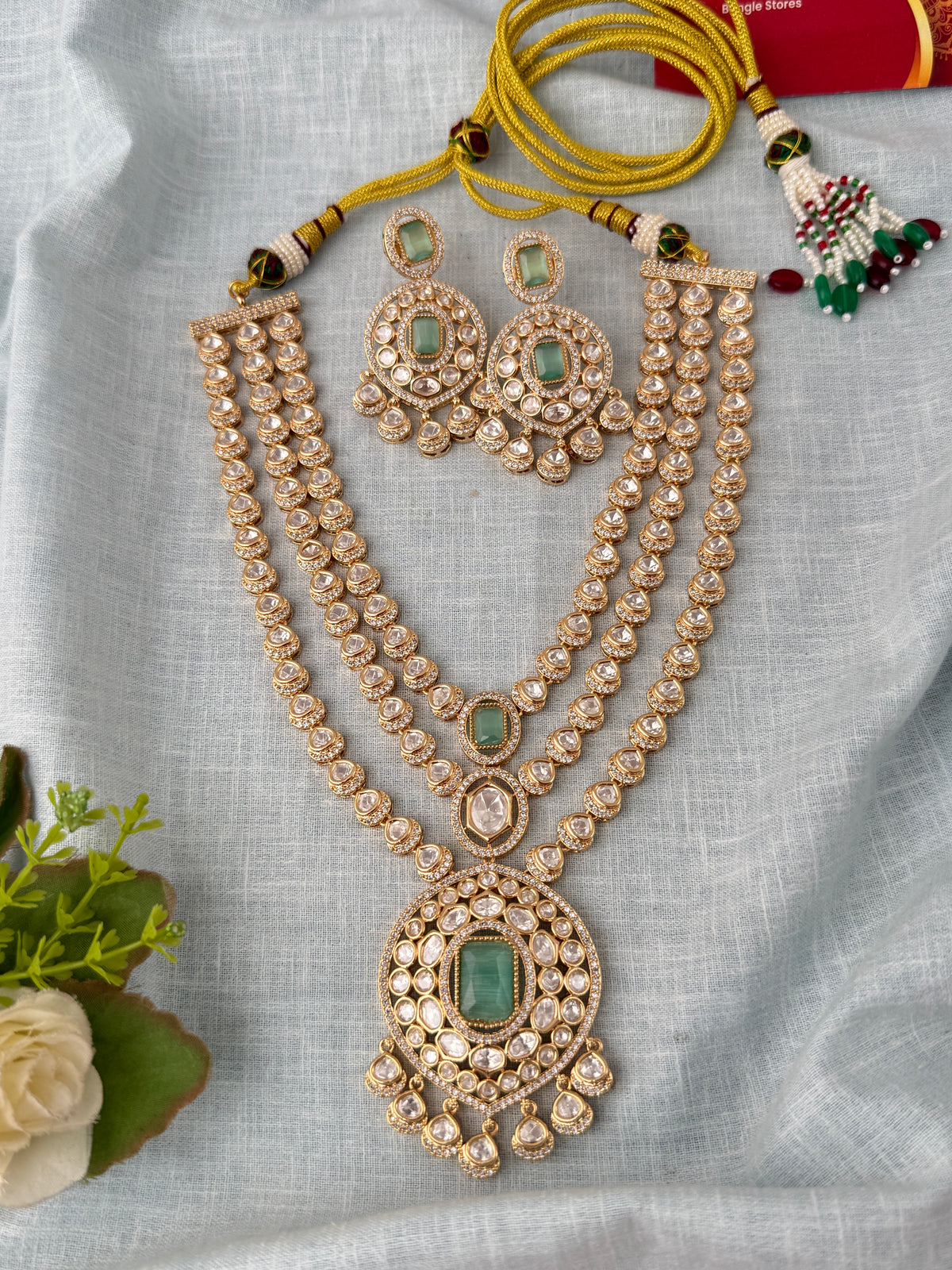 Traditional Kundan necklace for women