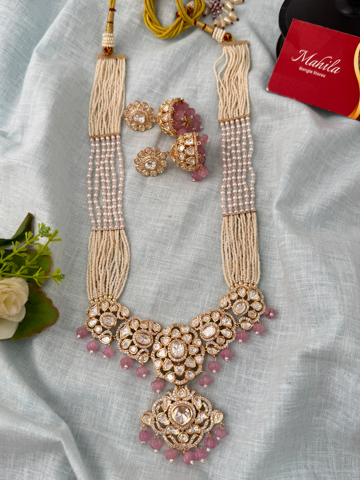 Traditional Kundan necklace for women