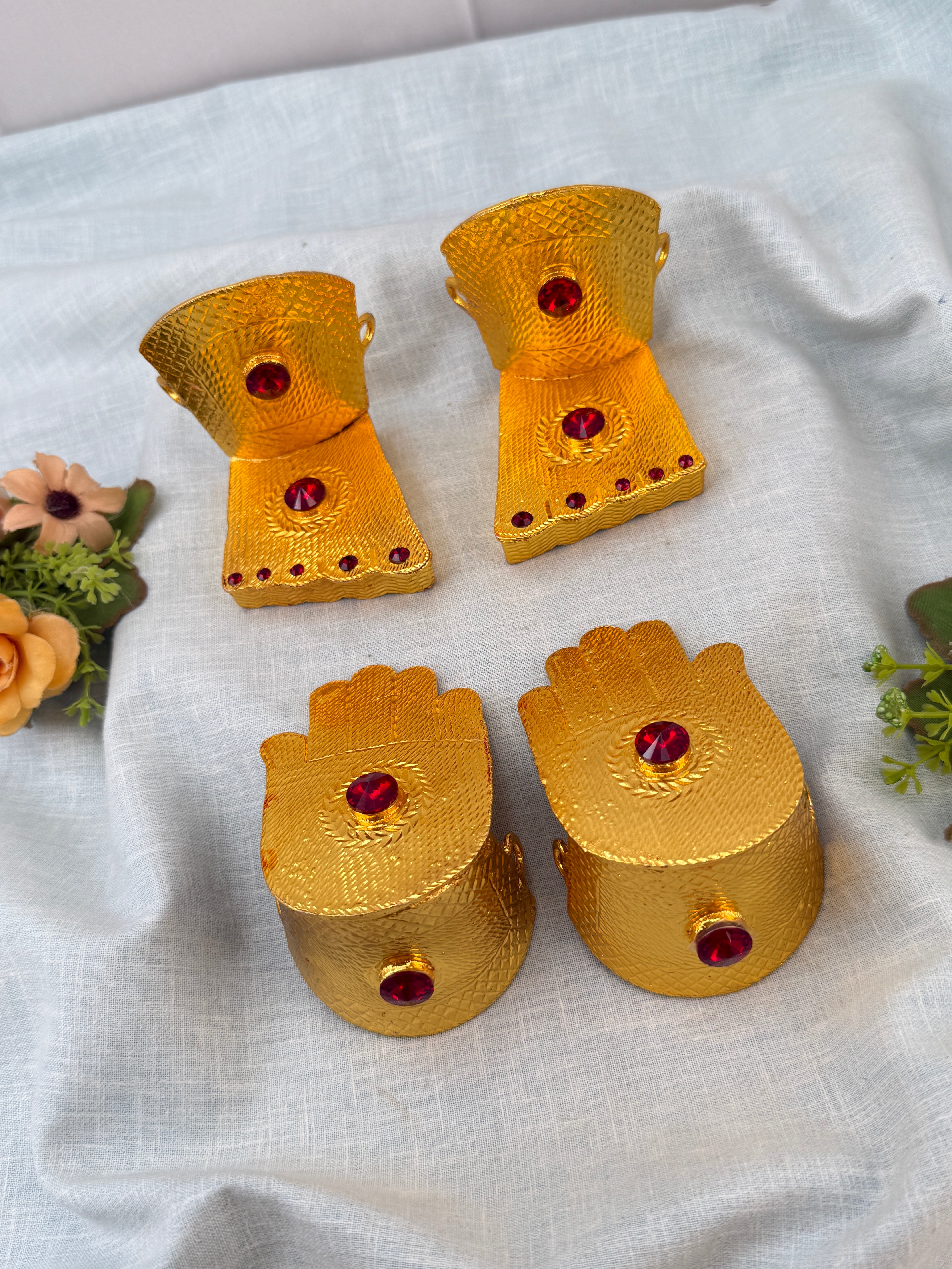 Royal Pure Brass Lakshmi Devi Pada Hasta Set 007