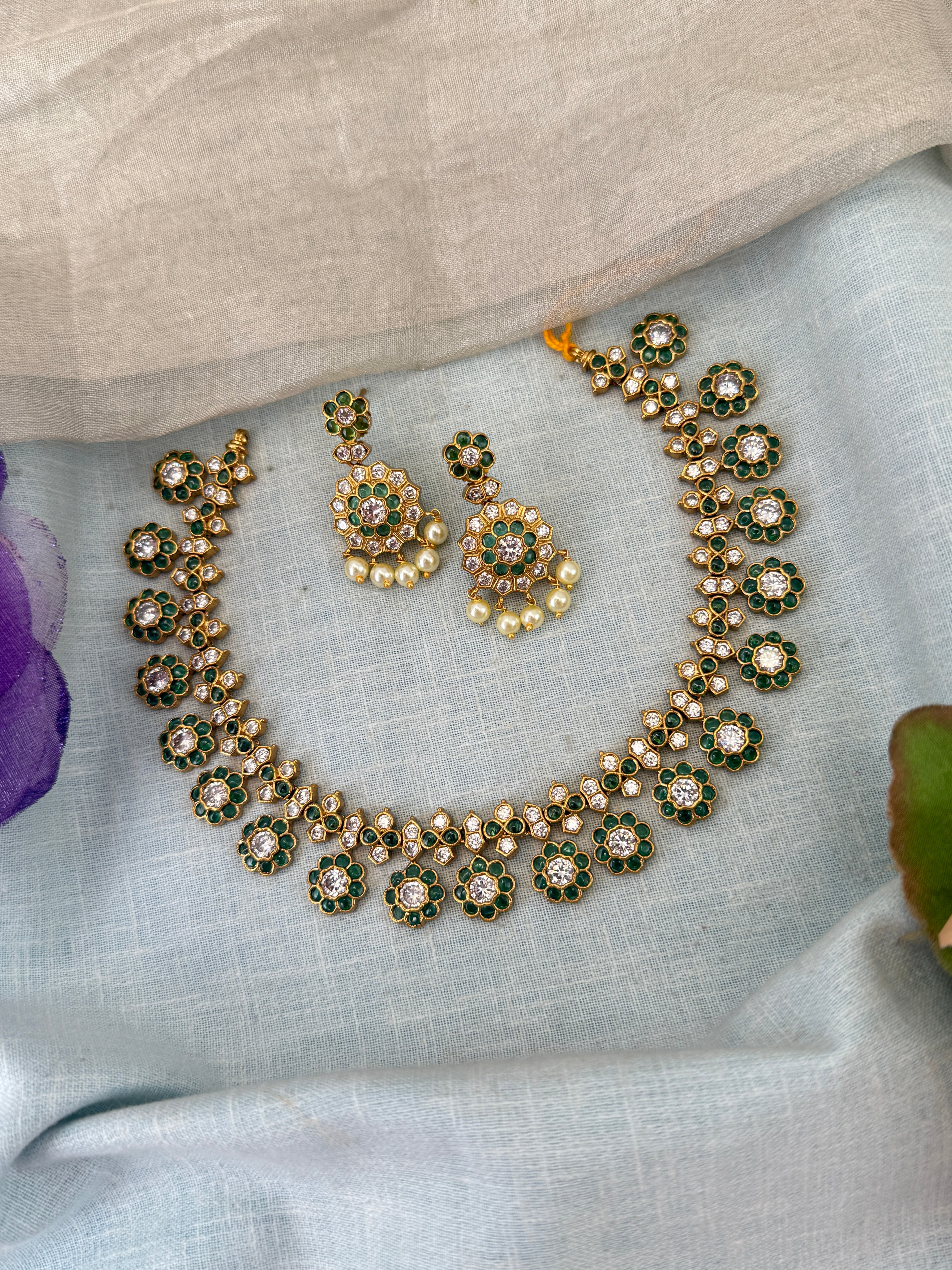 Royal Antique Stone Short Necklace Set 1195