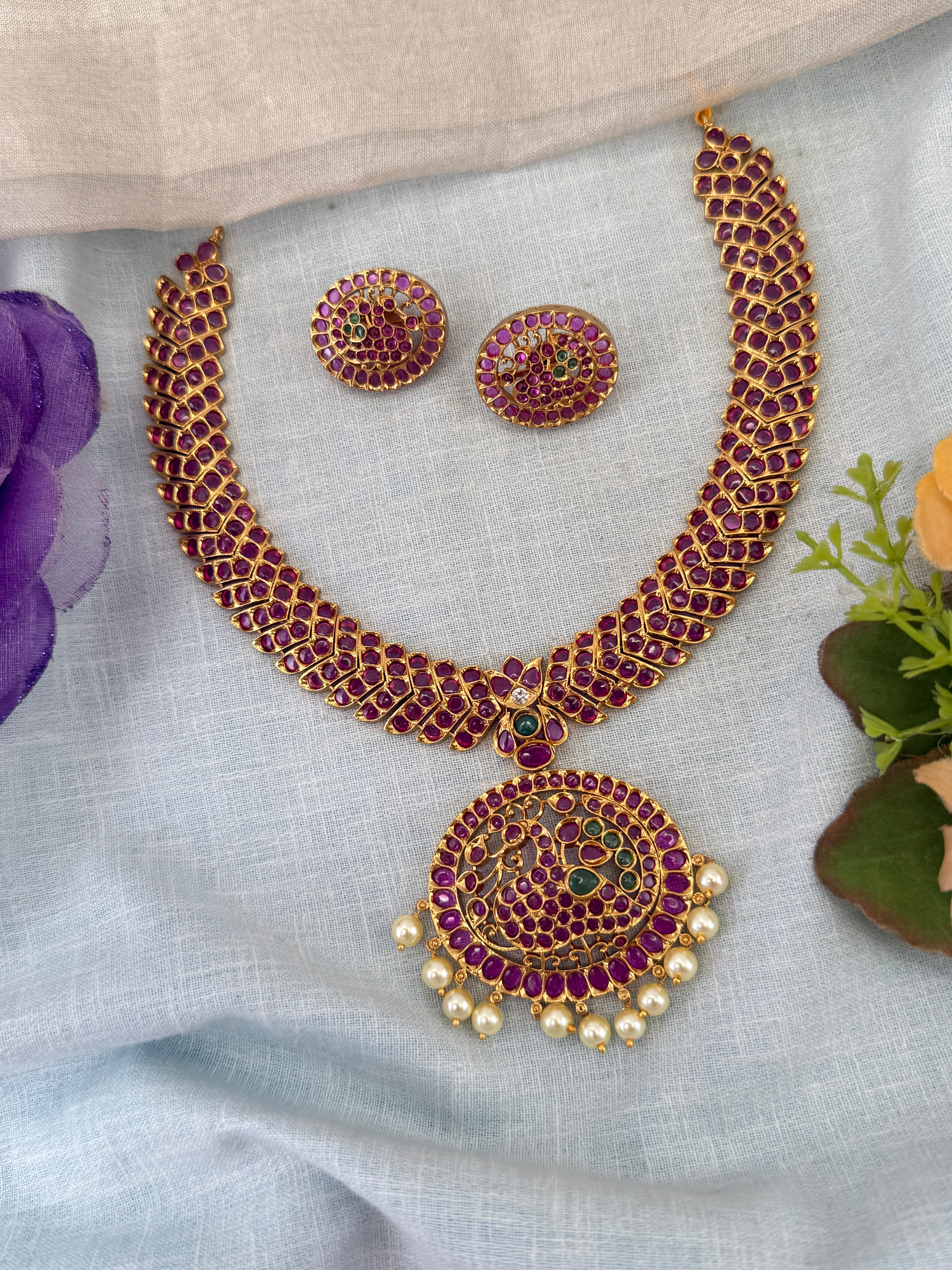 Royal Antique Grand Pendant Short Necklace Set 1206