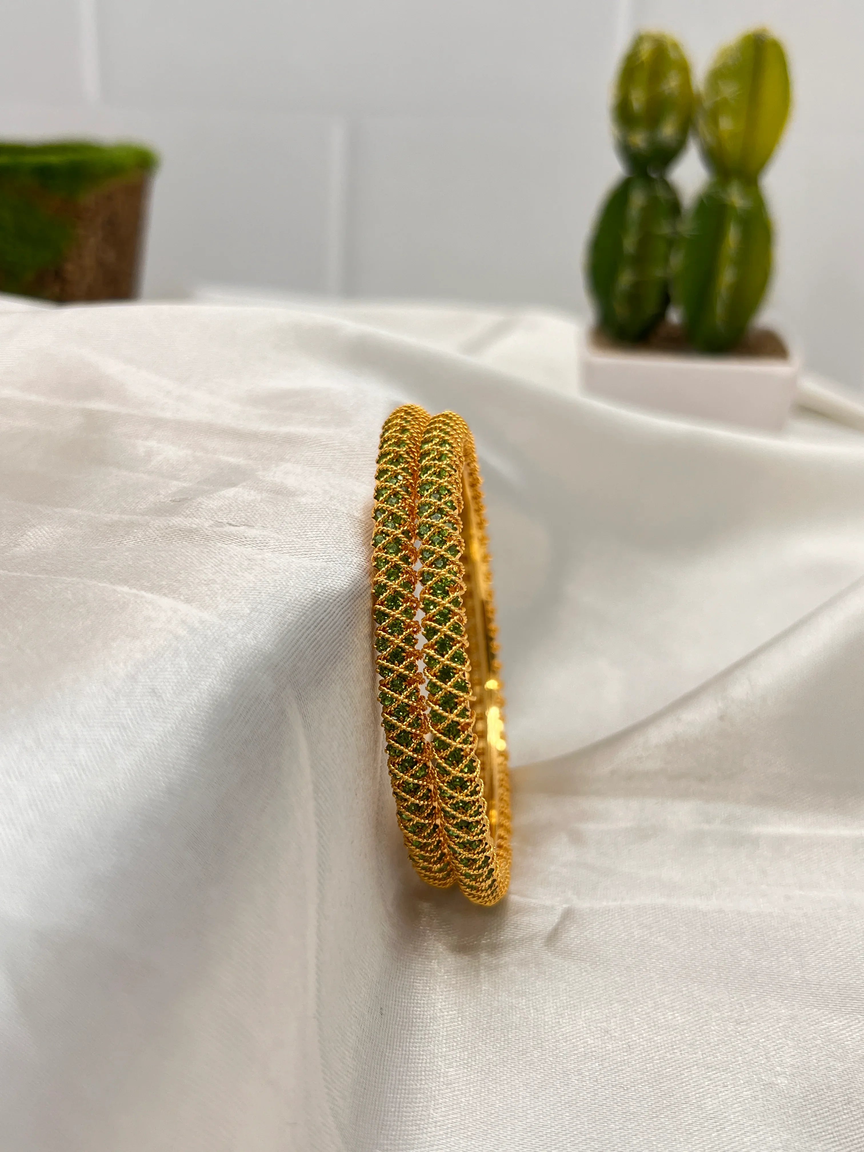 Stone Bangle 0301 - 8 Colours - Mahilas