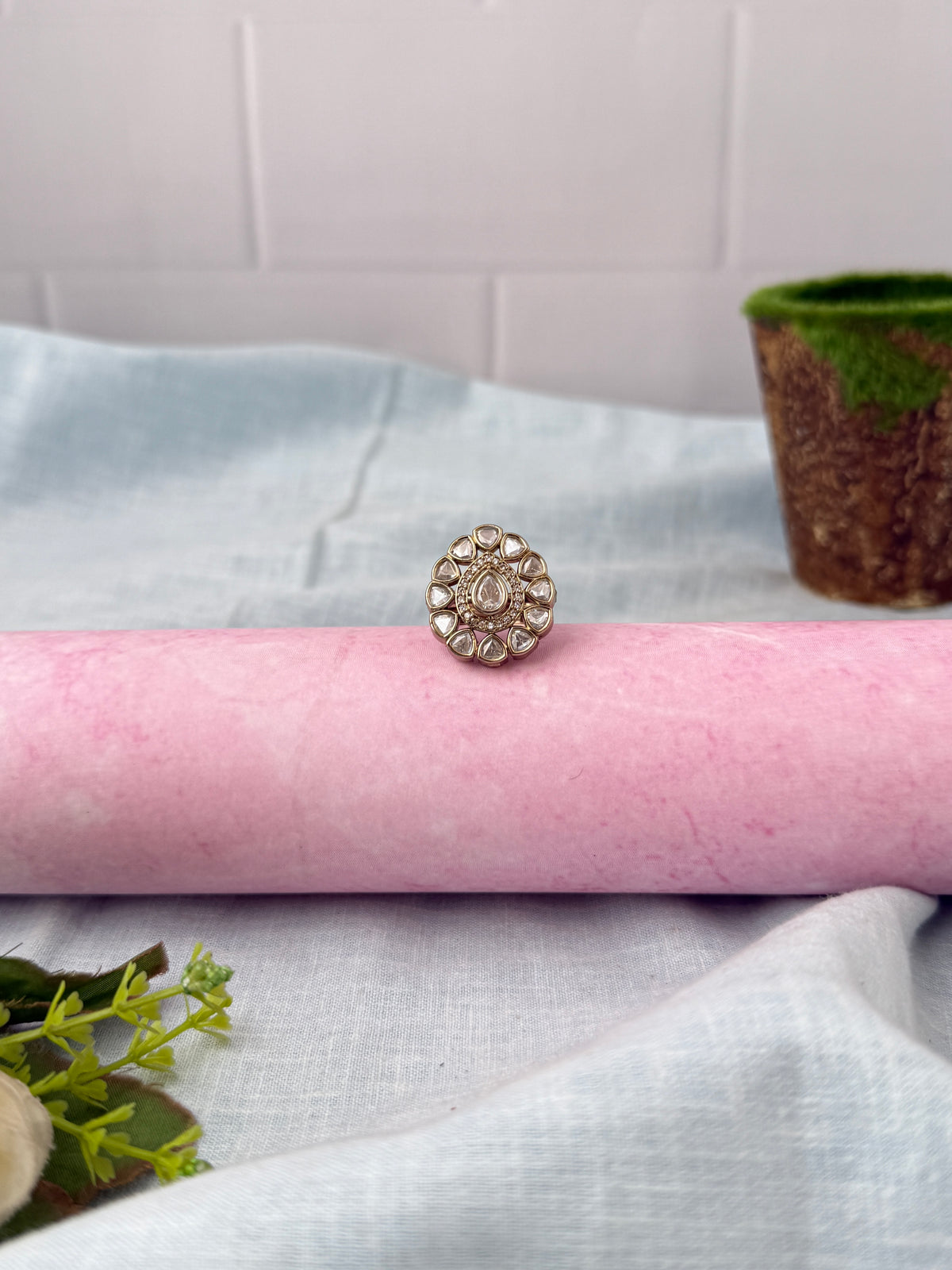 Designer finger ring for women