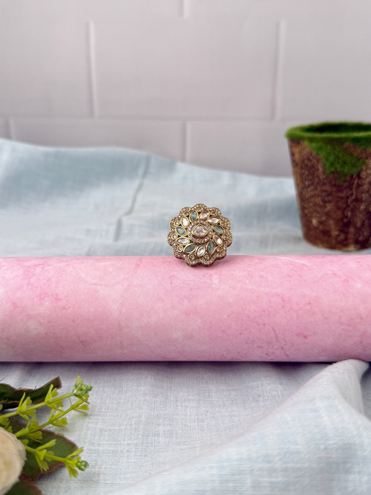 Designer finger ring for women