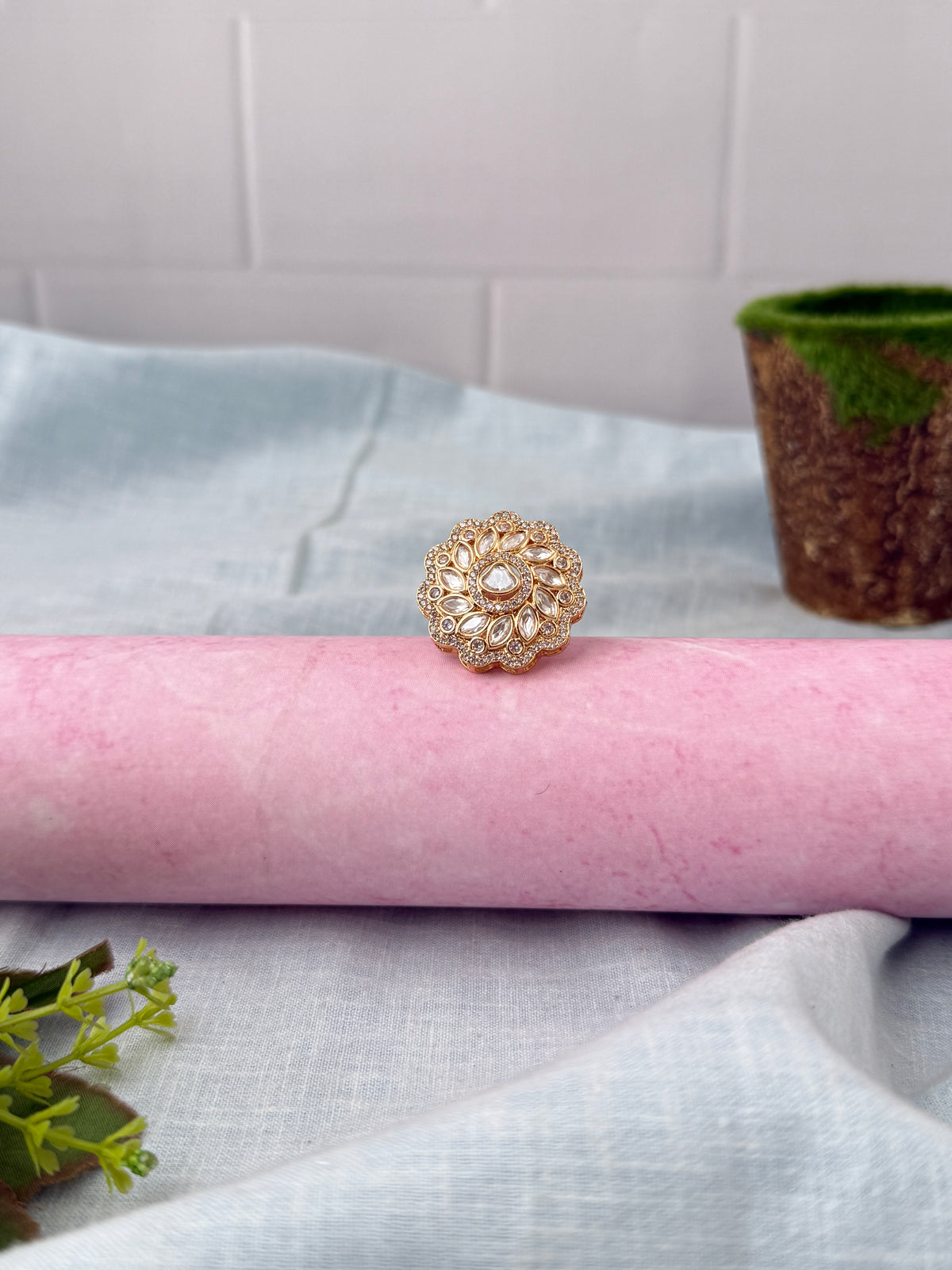 Designer finger ring for women