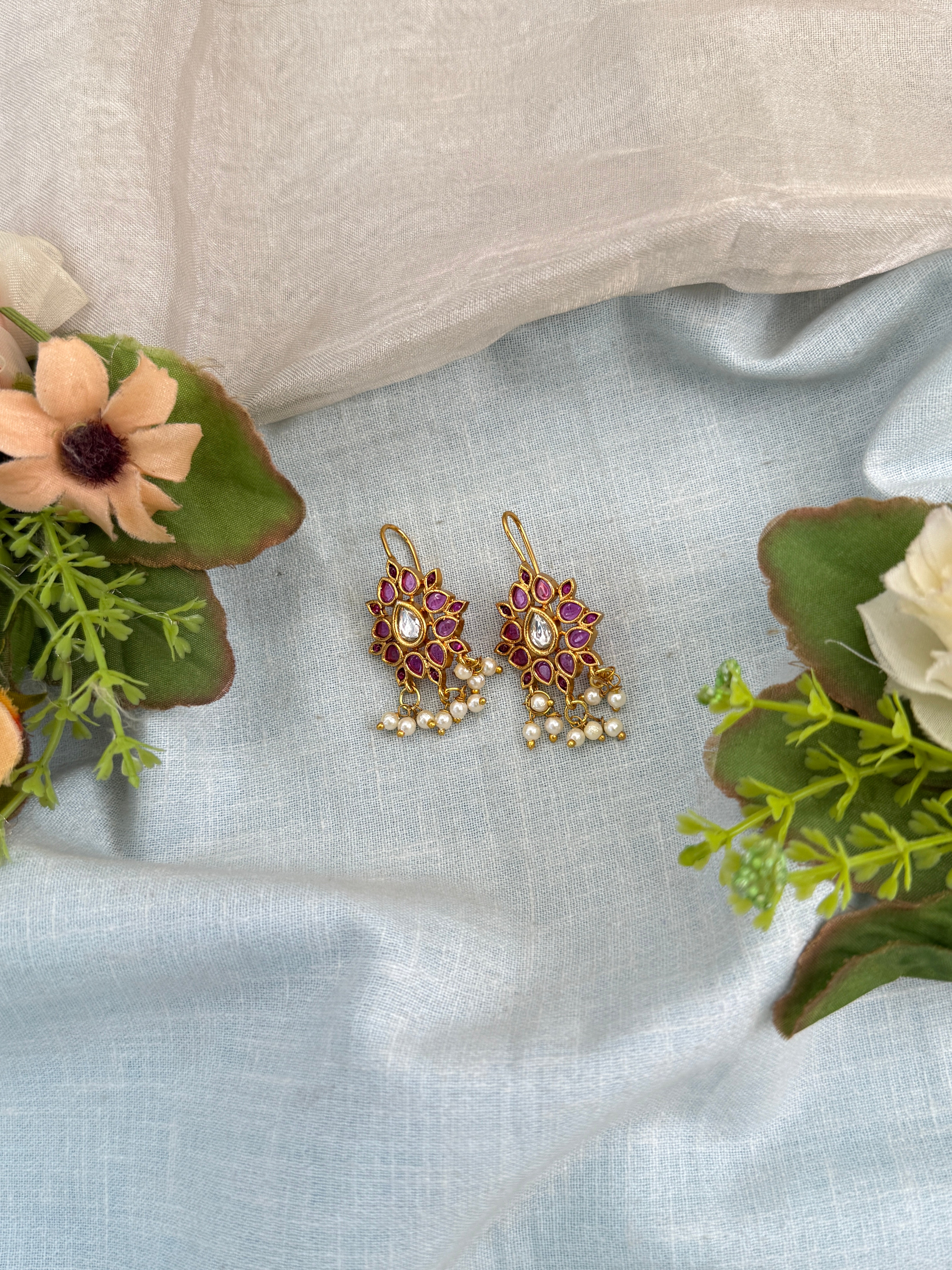 Antique Earrings, Bridal antique Kundan earrings, Antique kundan Jhumka