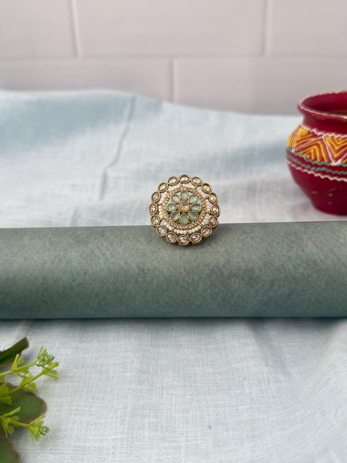 Designer finger ring for women