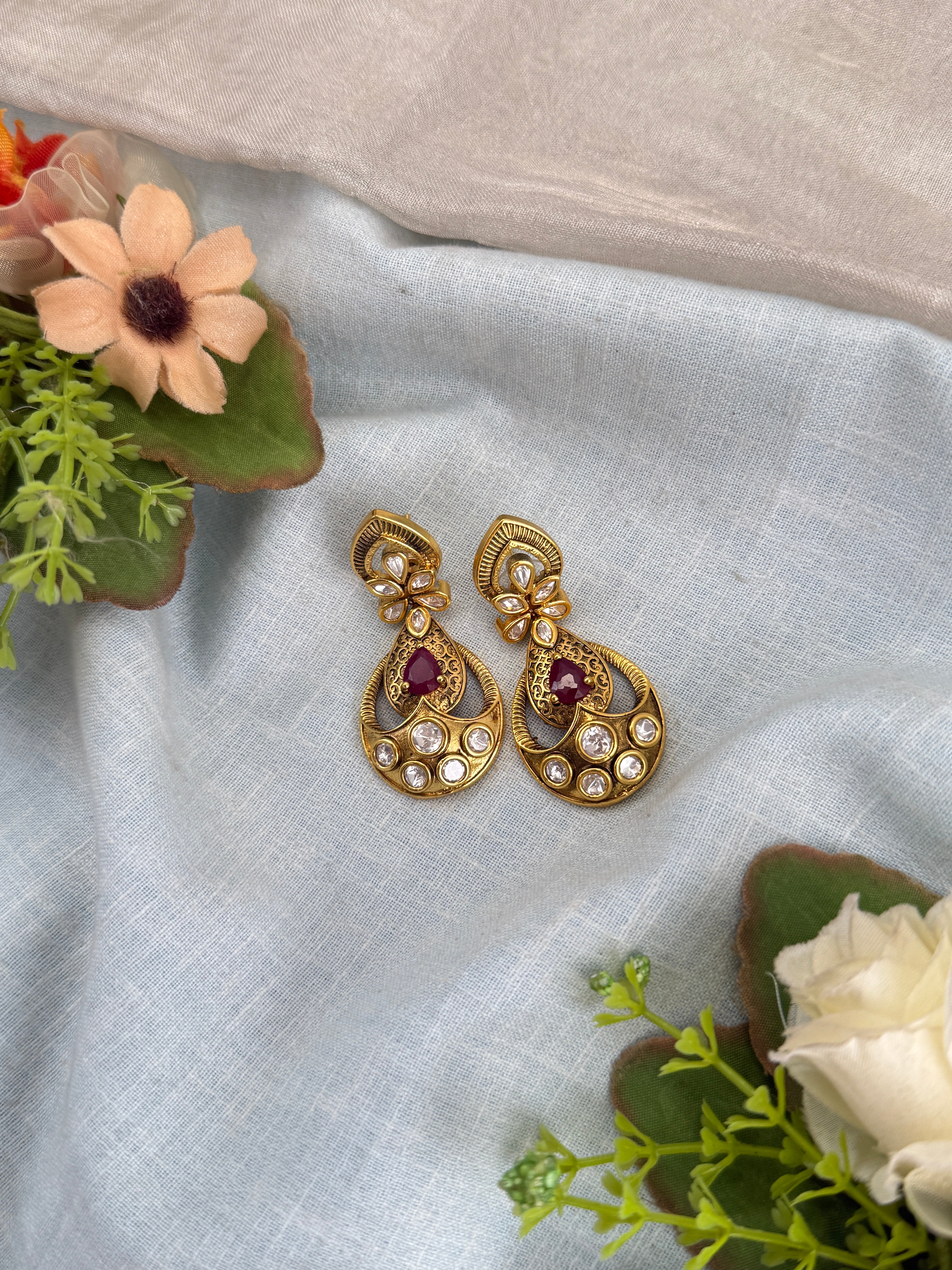 Antique Earrings, Bridal antique Kundan earrings, Antique kundan Jhumka