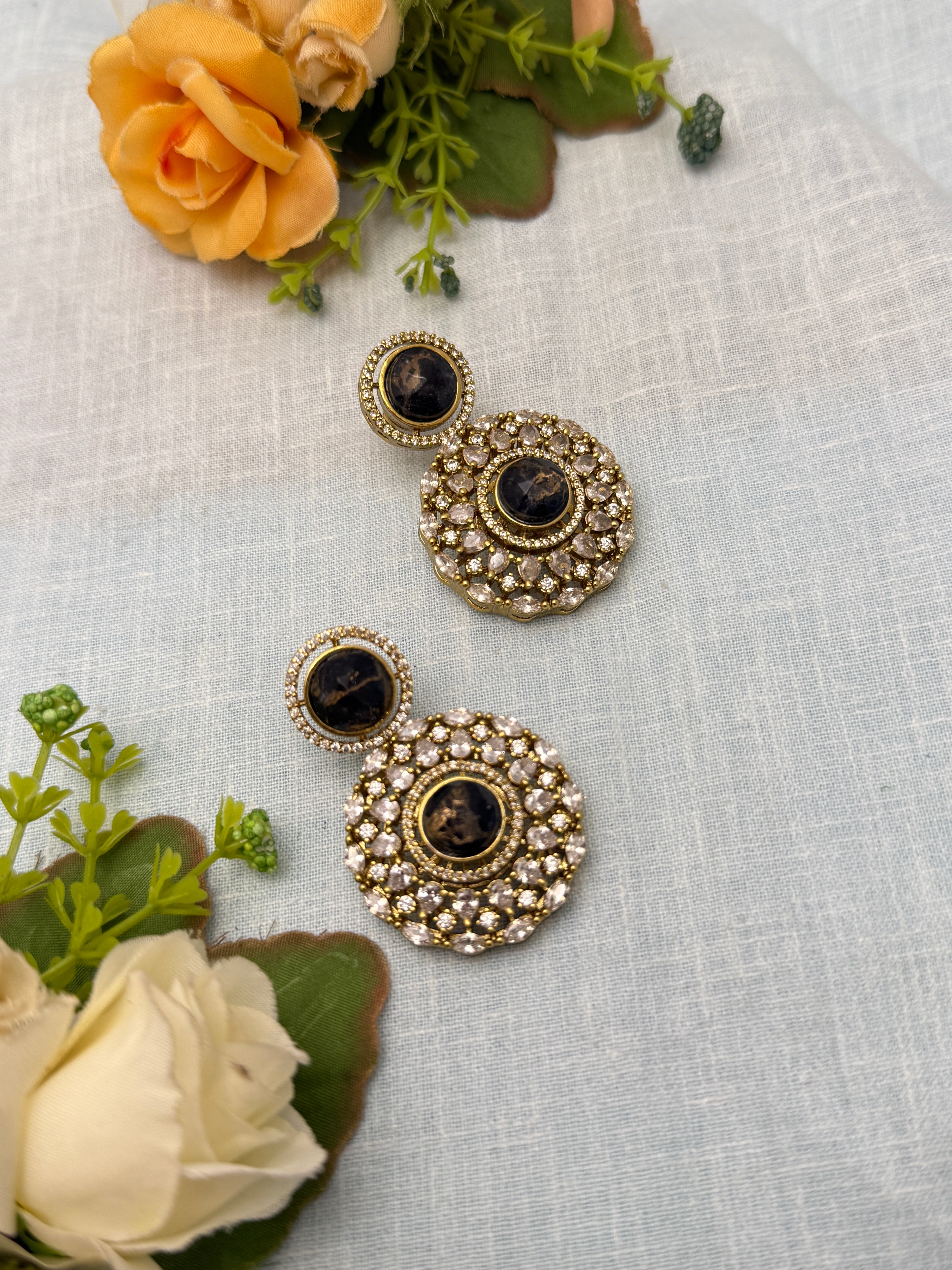 Antique Earrings, Bridal antique Victorian earrings, Antique Victorian Jhumka