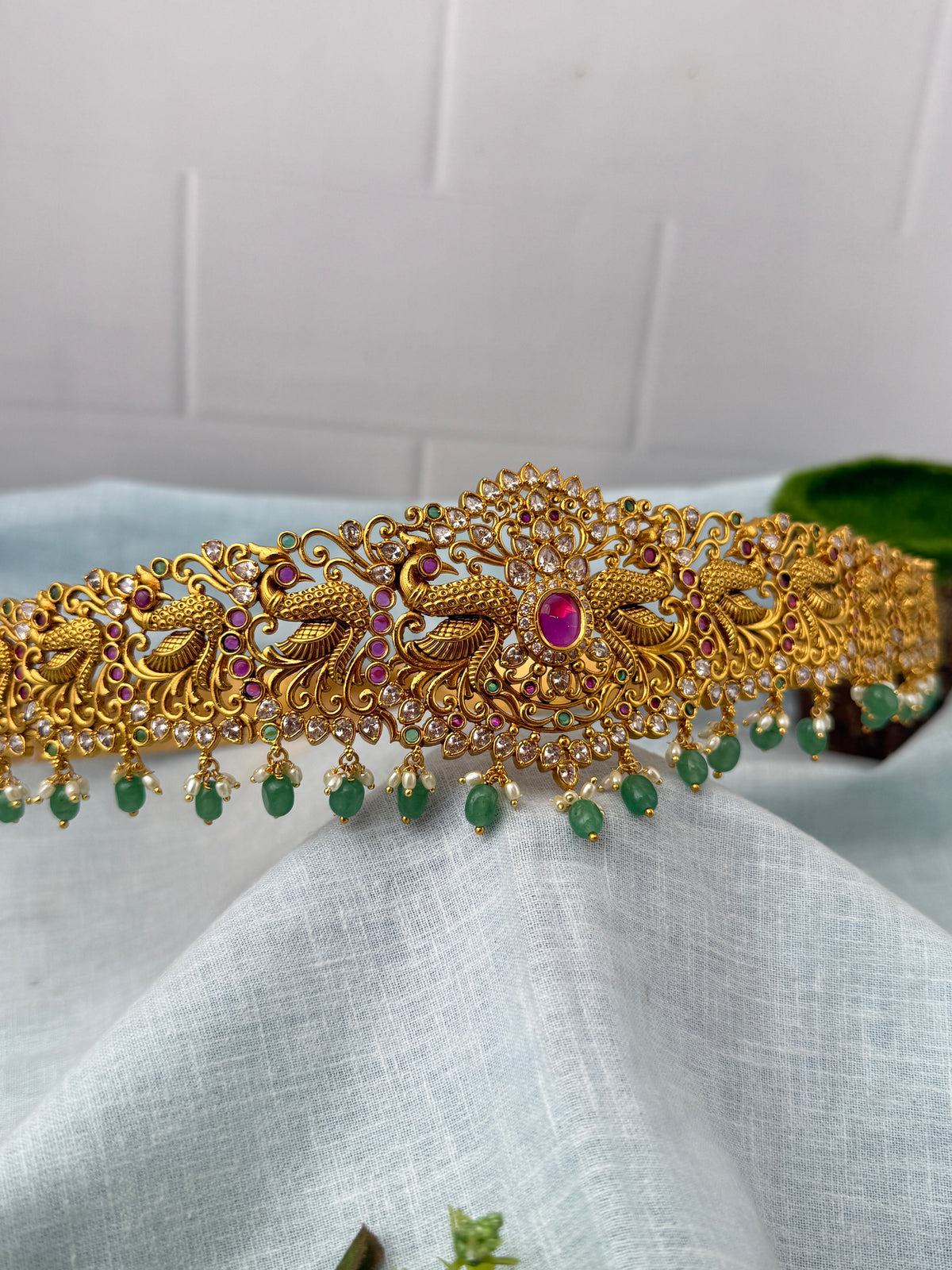 Traditional bridal hip belt for women