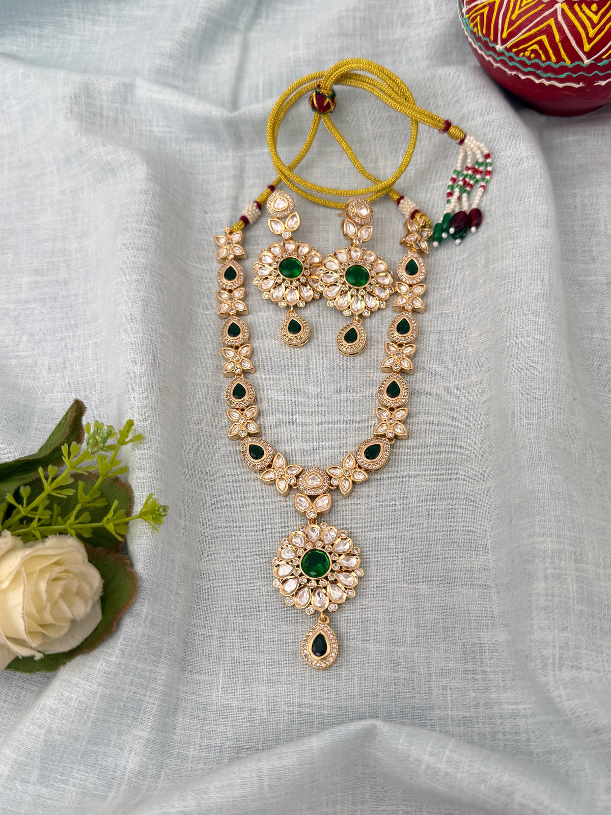 Traditional Kundan necklace for women