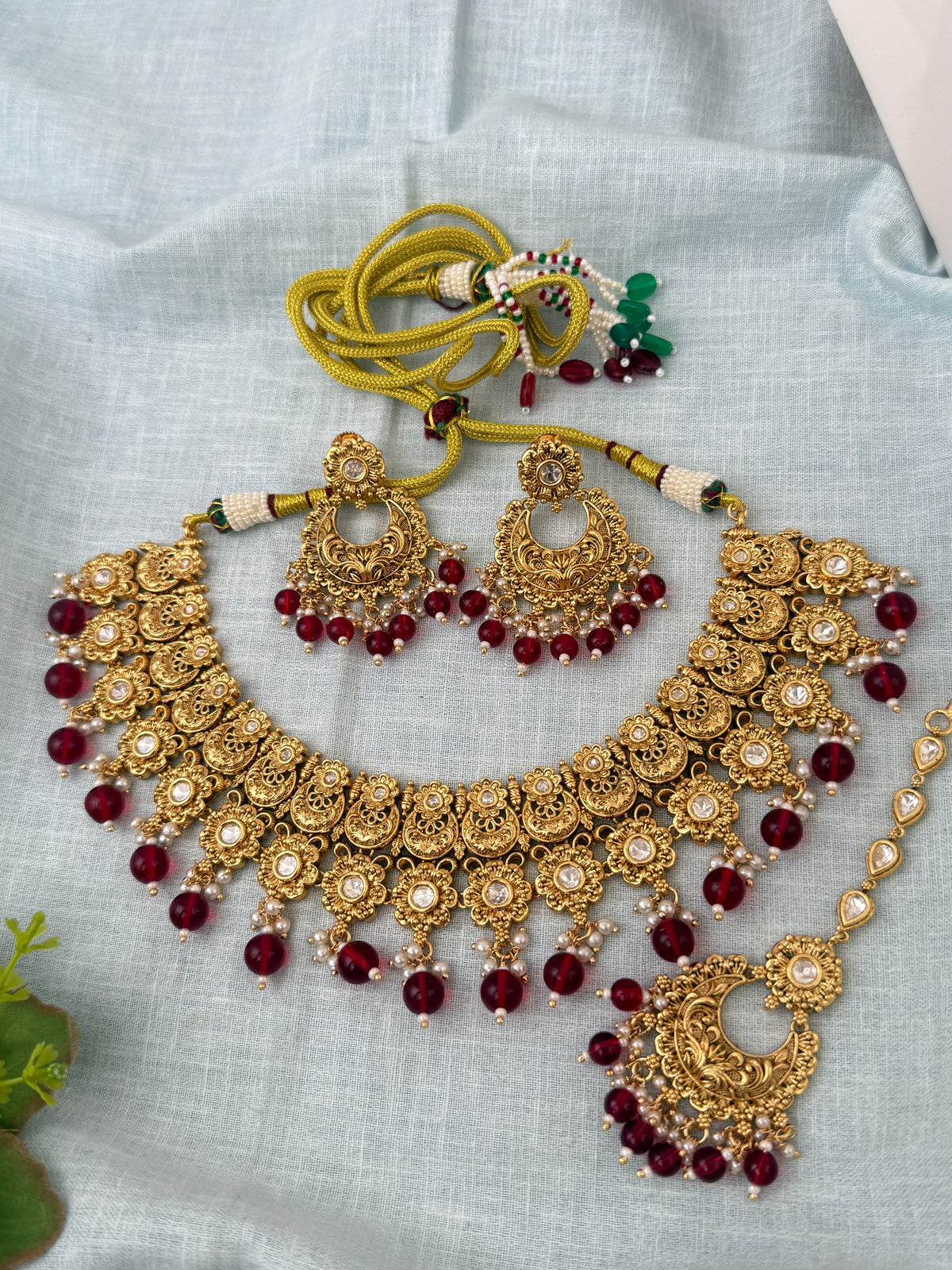 Antique Kundan Grand Necklace With Maang Tikka Short Set | N1288