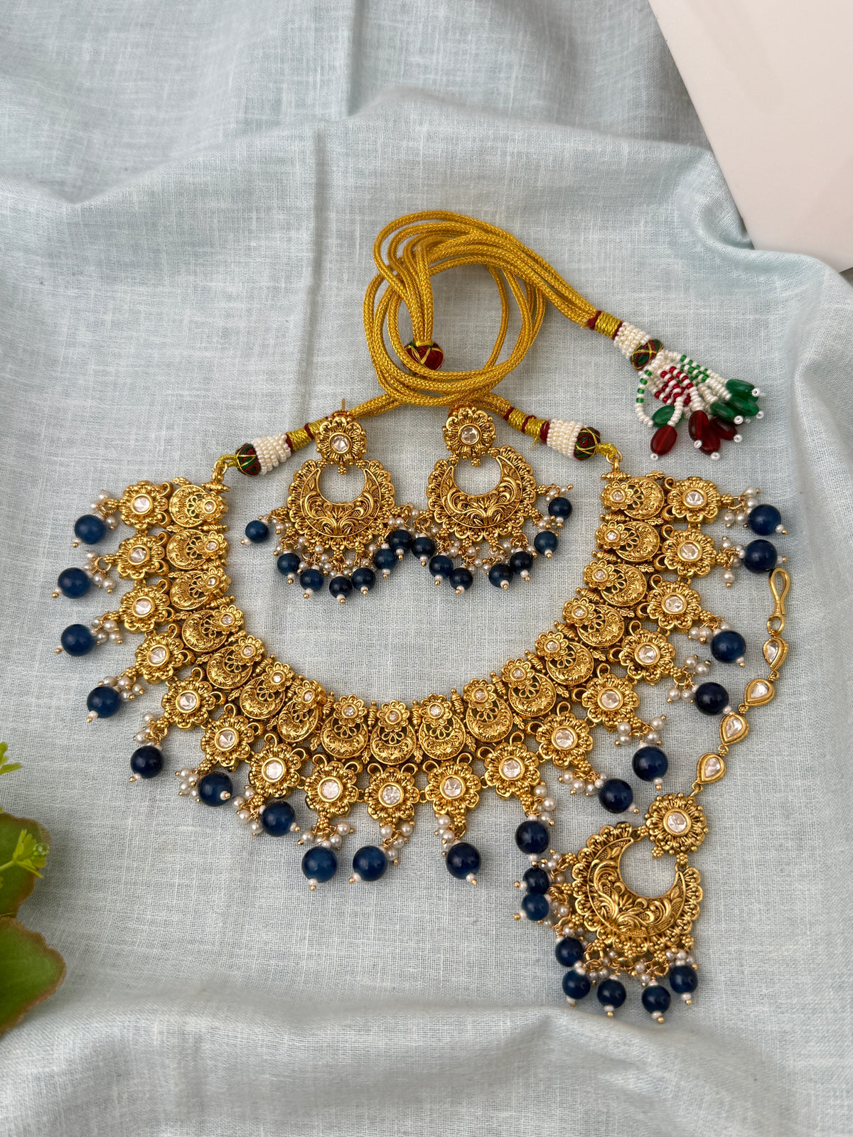 Traditional Kundan necklace for women
