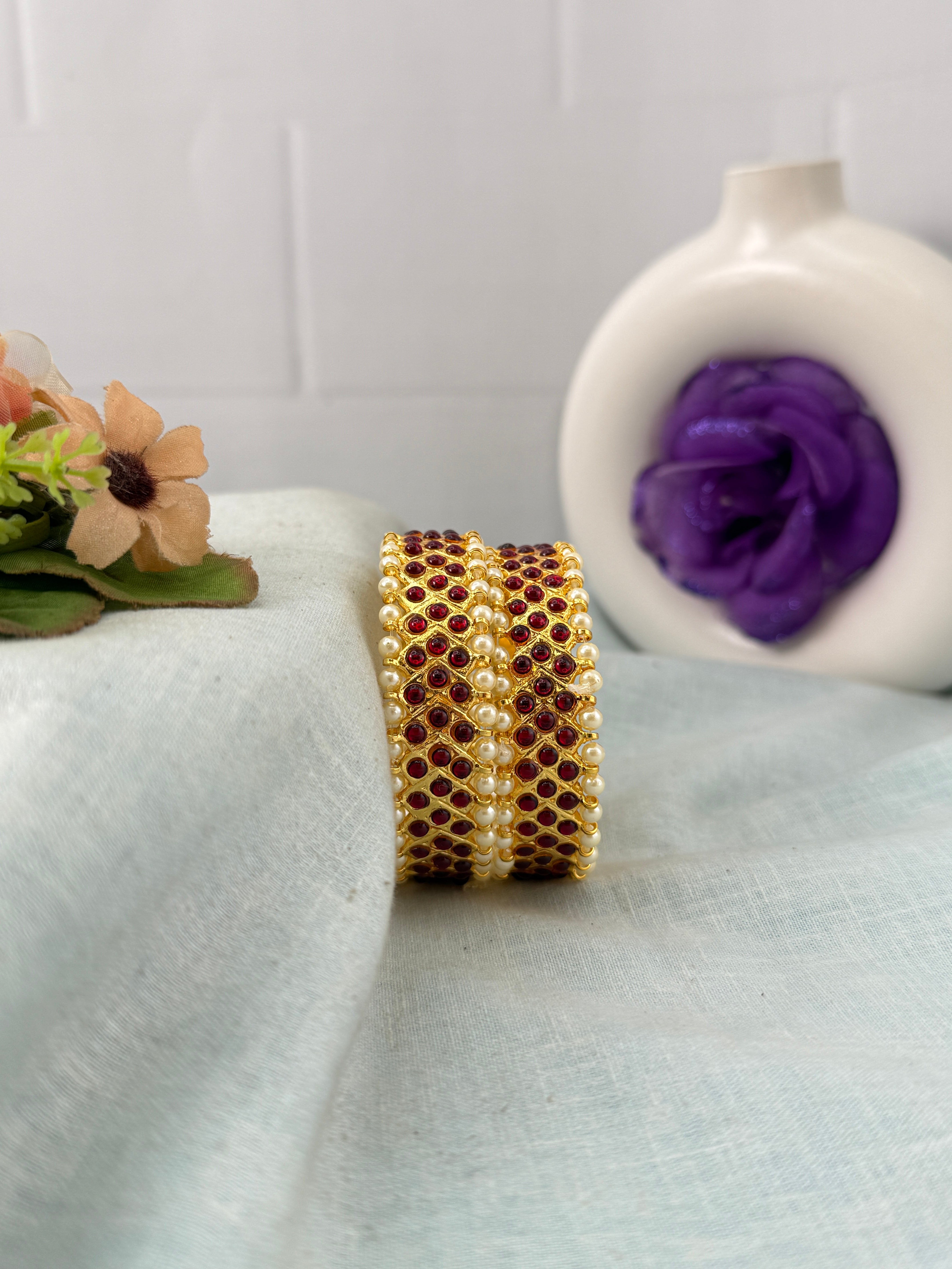 Antique temple style bridal bangles for women by Mahila