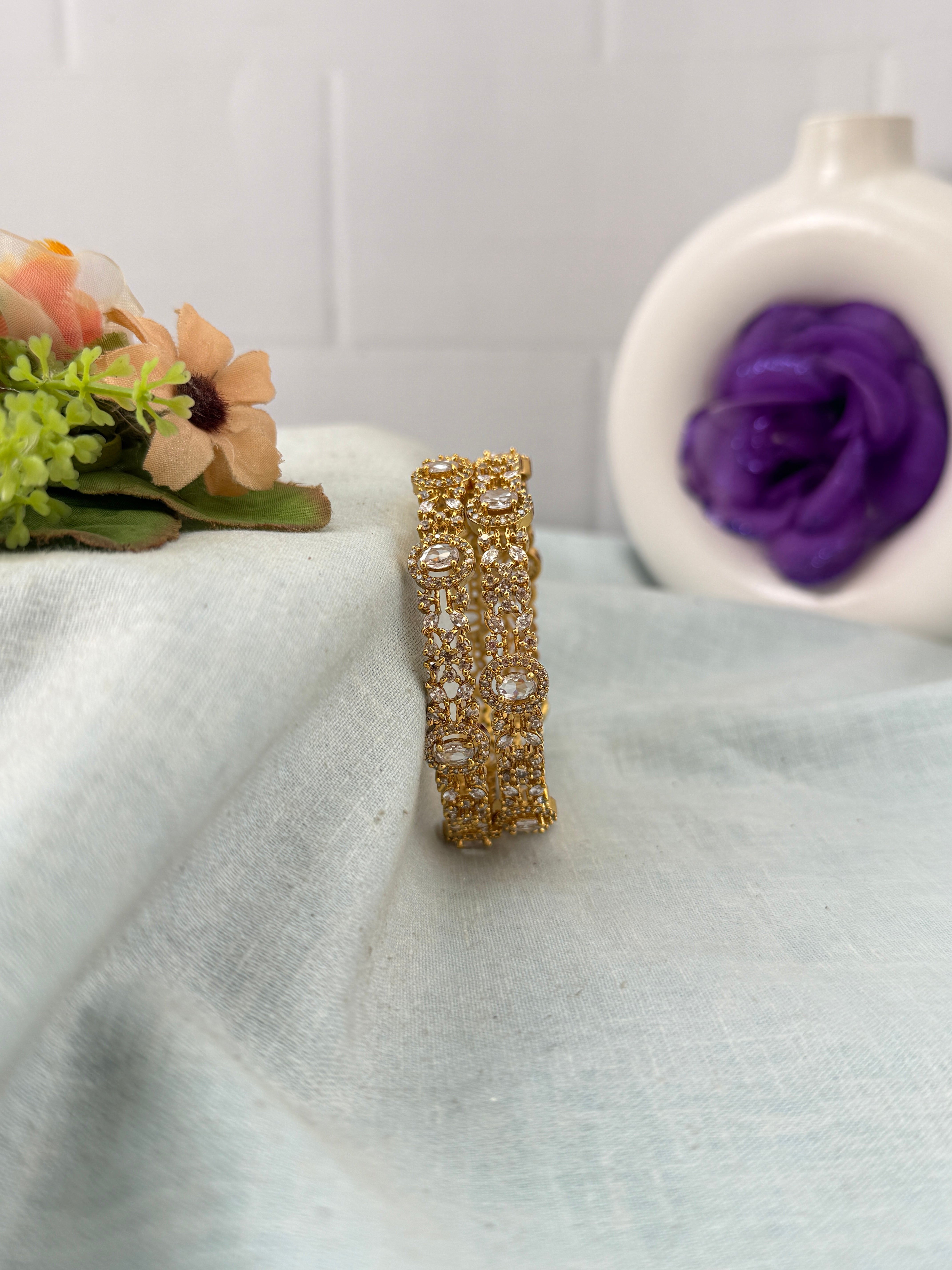 Antique temple style bridal bangles for women by Mahila