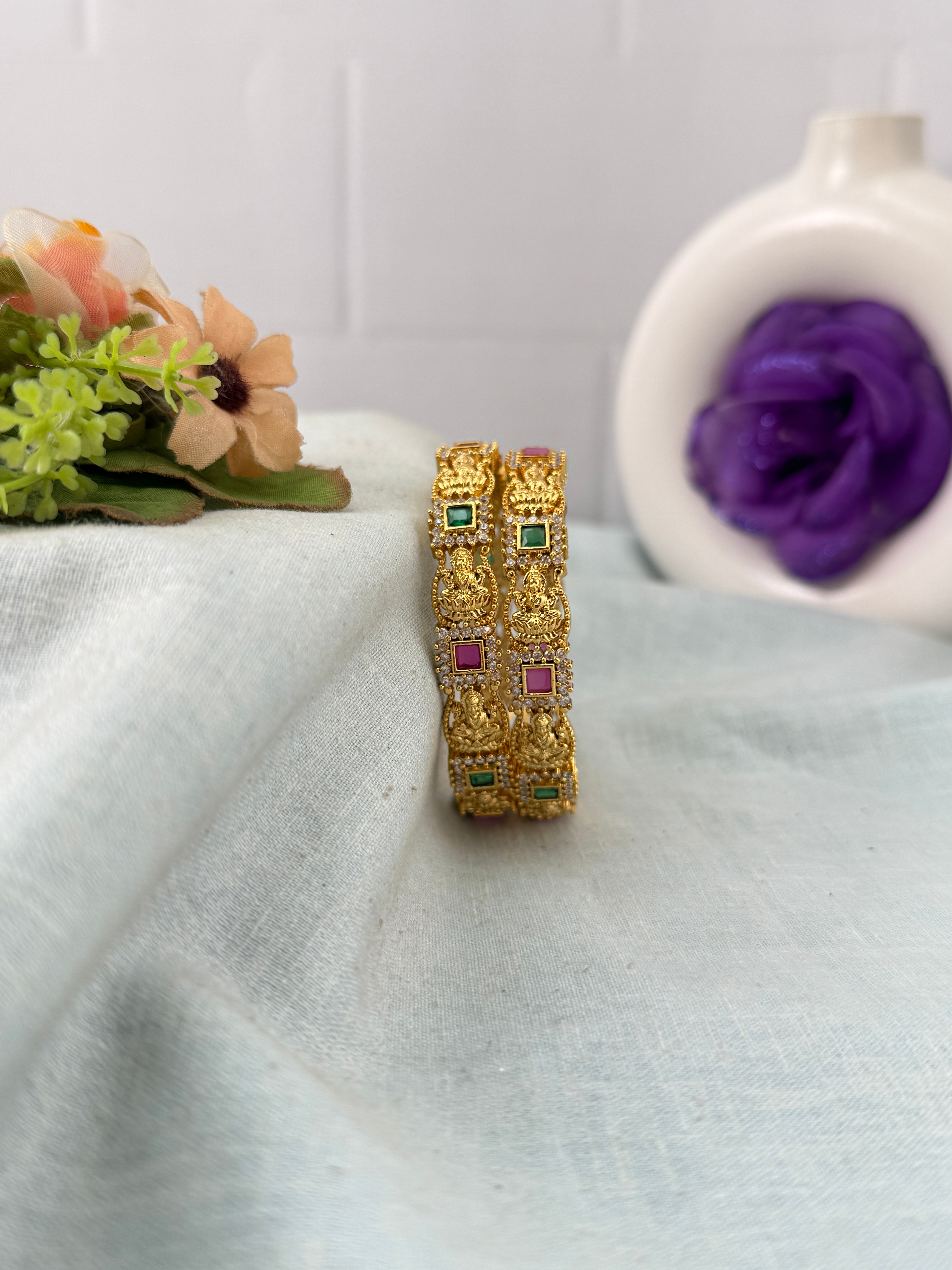 Antique temple style bridal bangles for women by Mahila