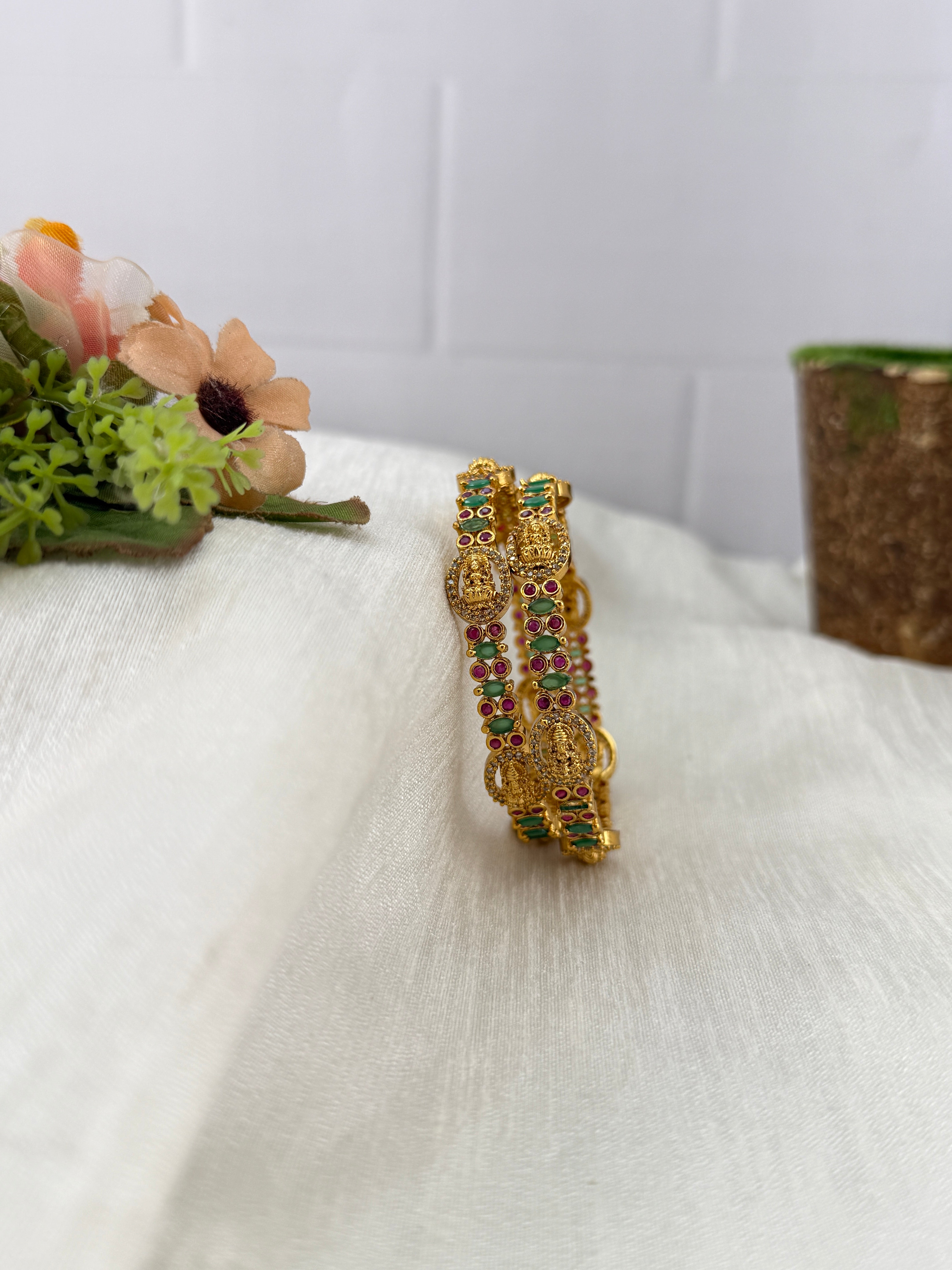 Antique temple style bridal bangles for women by Mahila