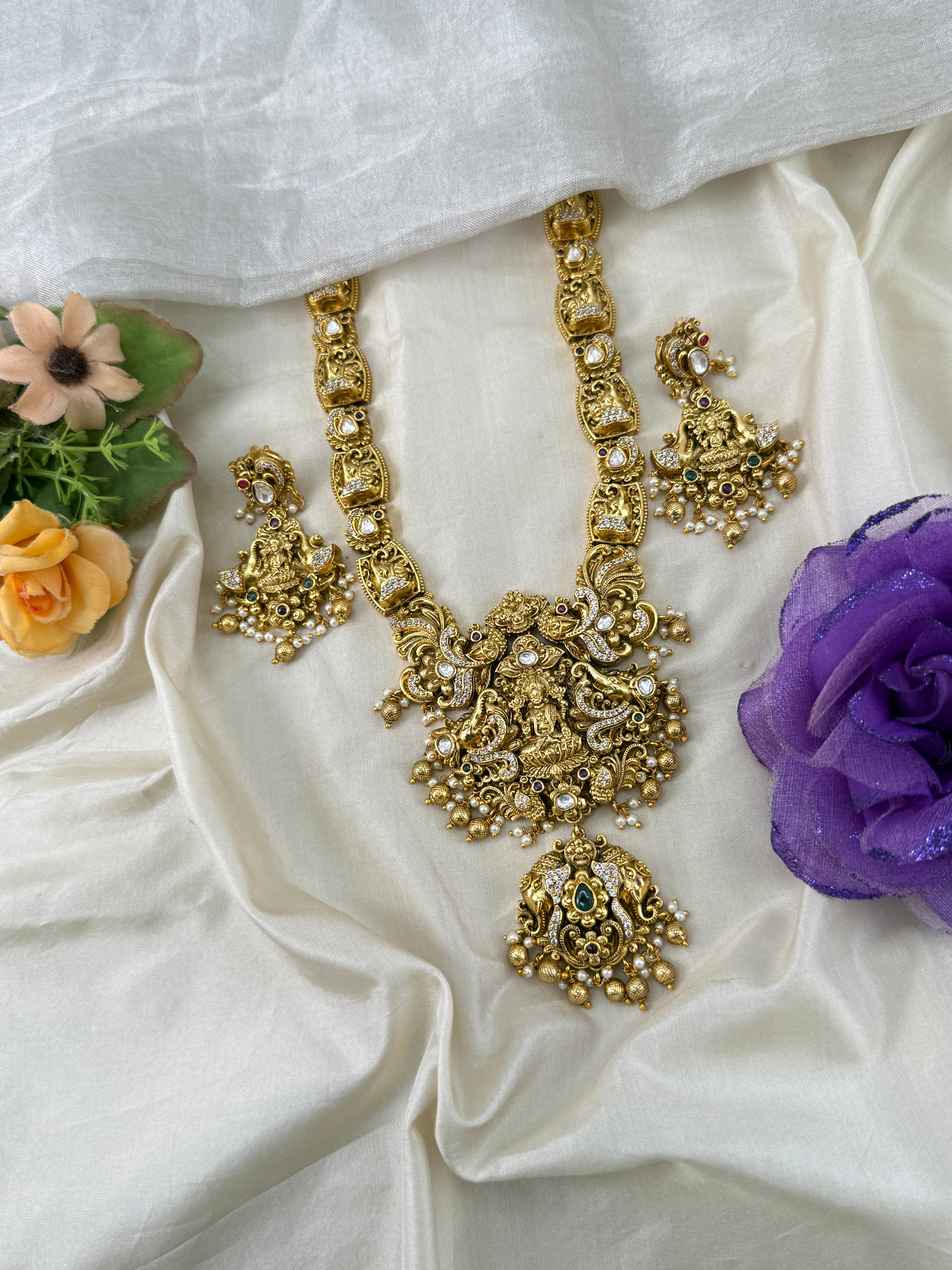 Antique temple necklace for women