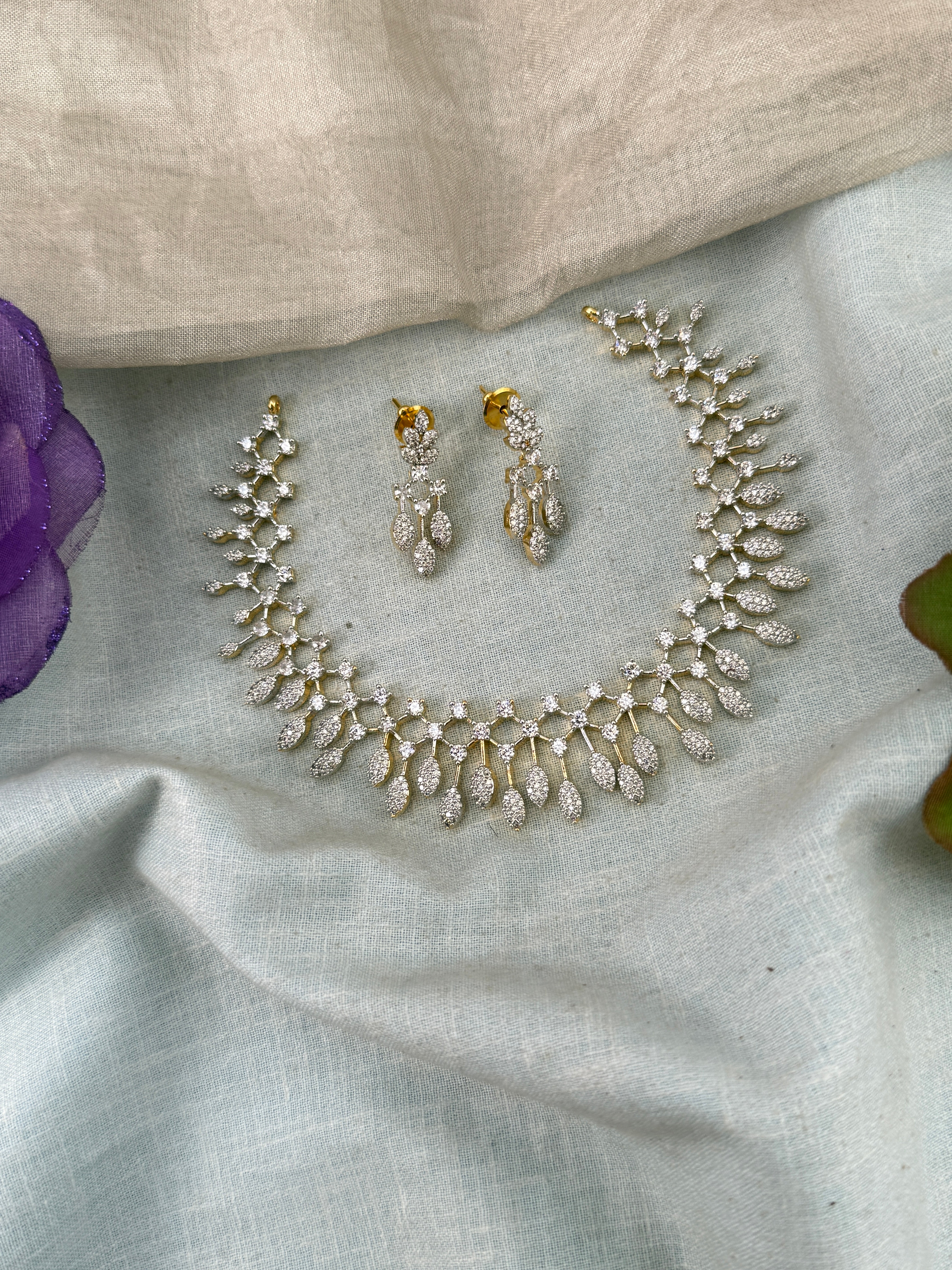 Victorian Stone Short Necklace Set | 011
