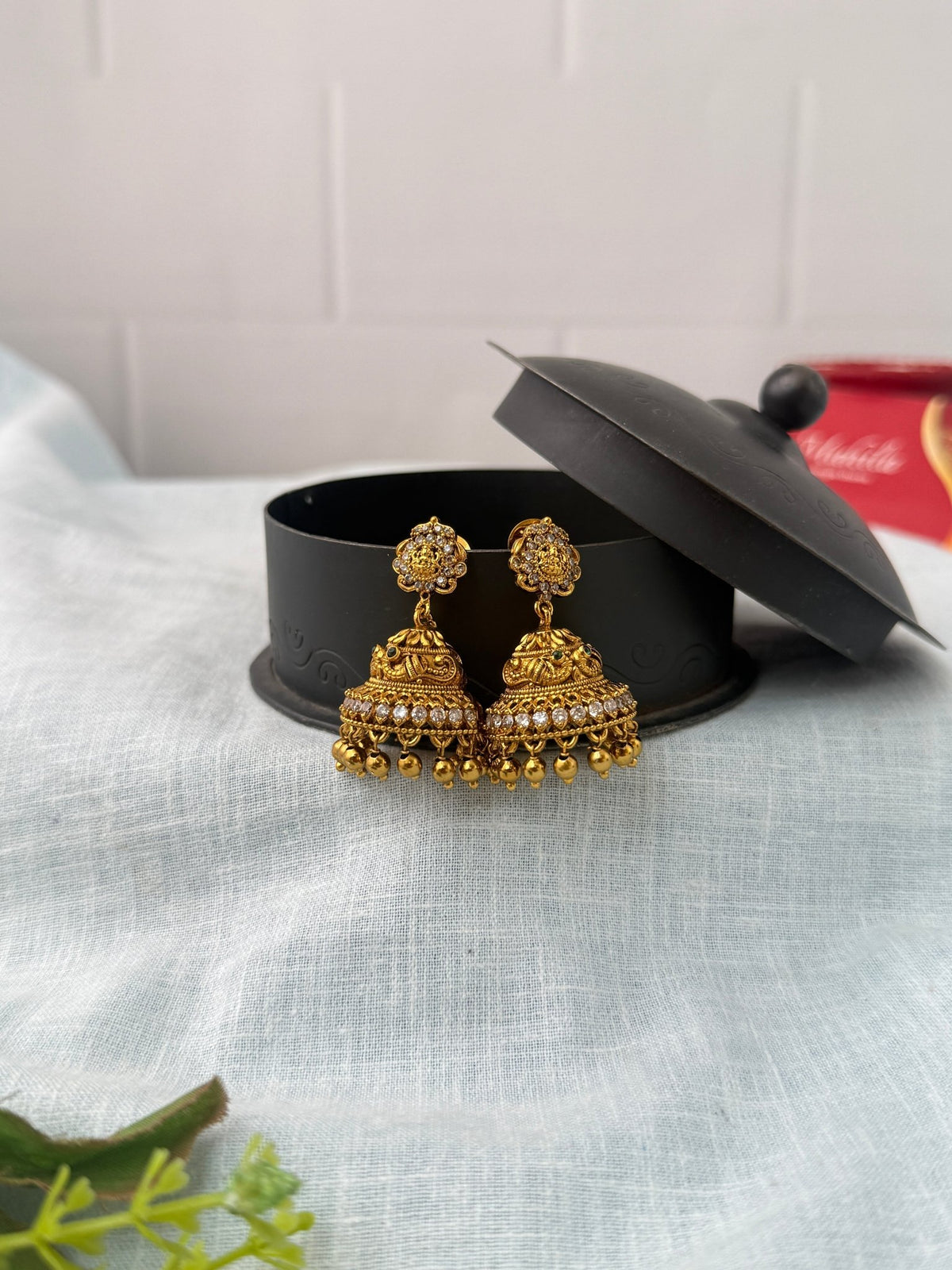 Antique Designer Jhumka Earrings| E0752 - Mahilas
