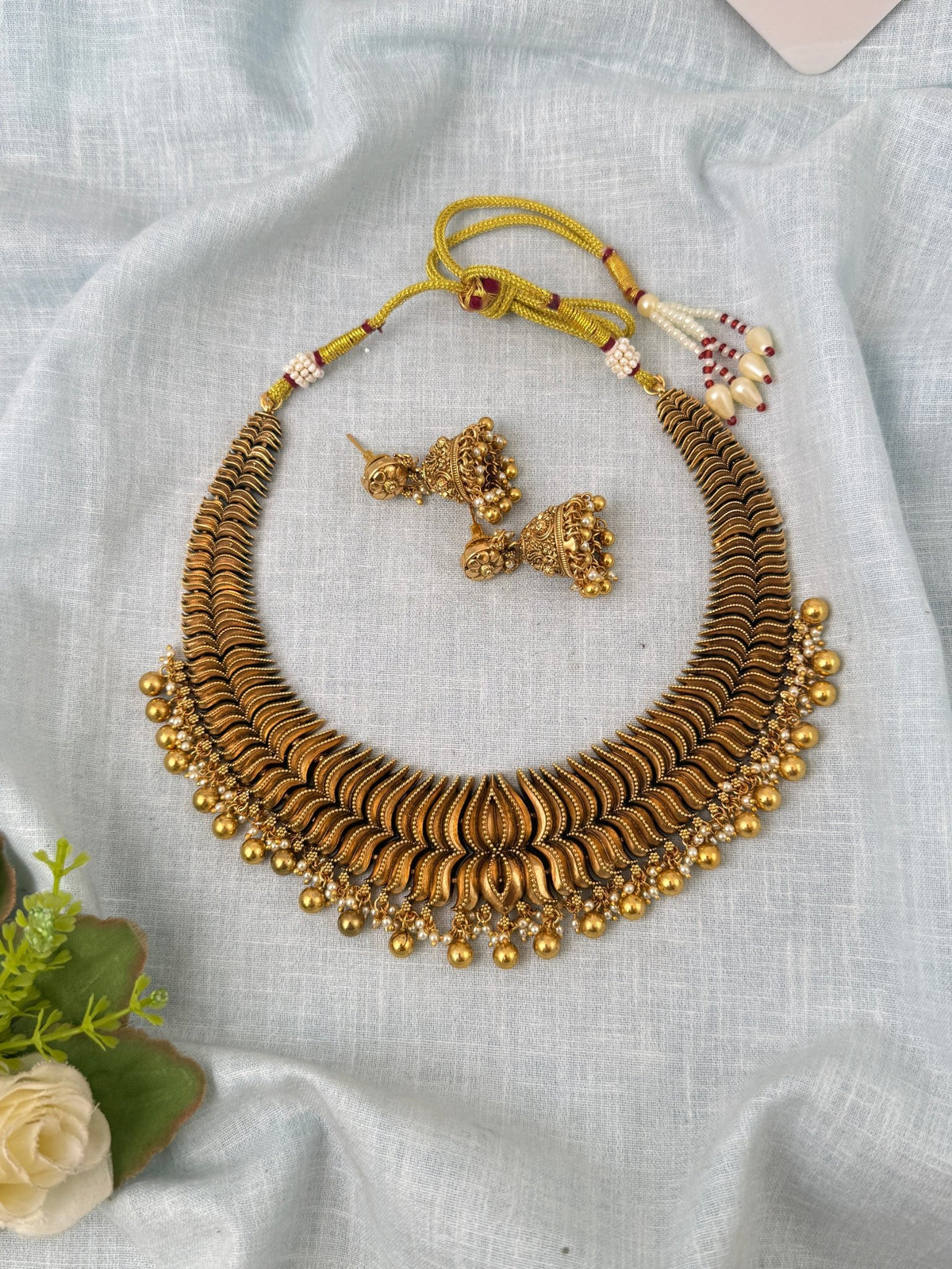 Antique Designer Necklace Luxurious Short Set | N1017 - Mahilas