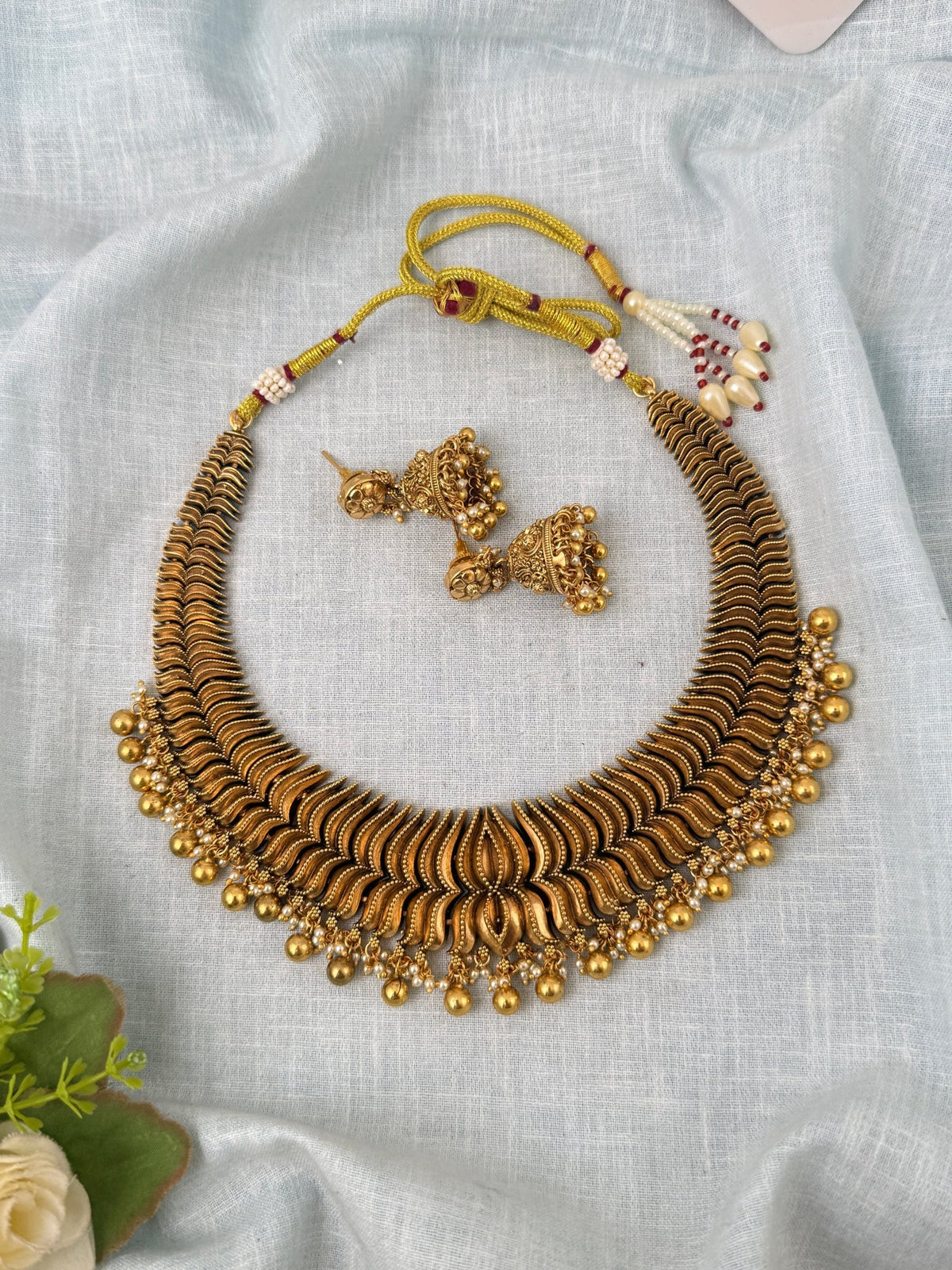 Antique Designer Necklace Luxurious Short Set | N1017 - Mahilas